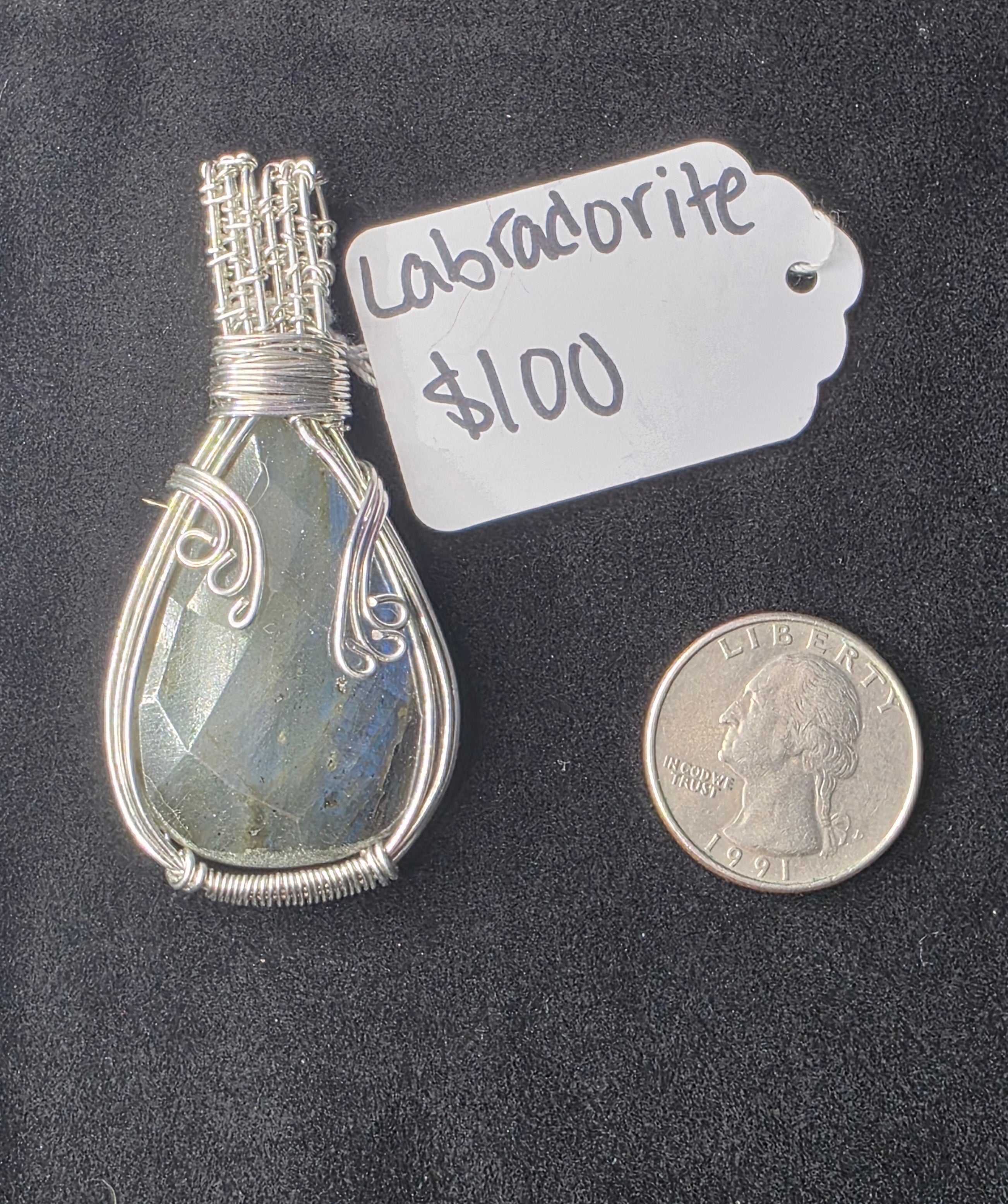 Blue Flash Labradorite Pendant