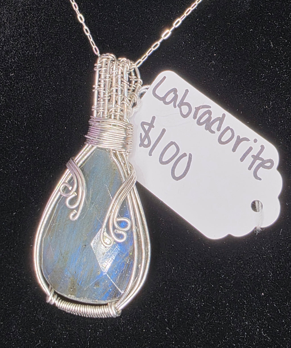 Blue Flash Labradorite Pendant