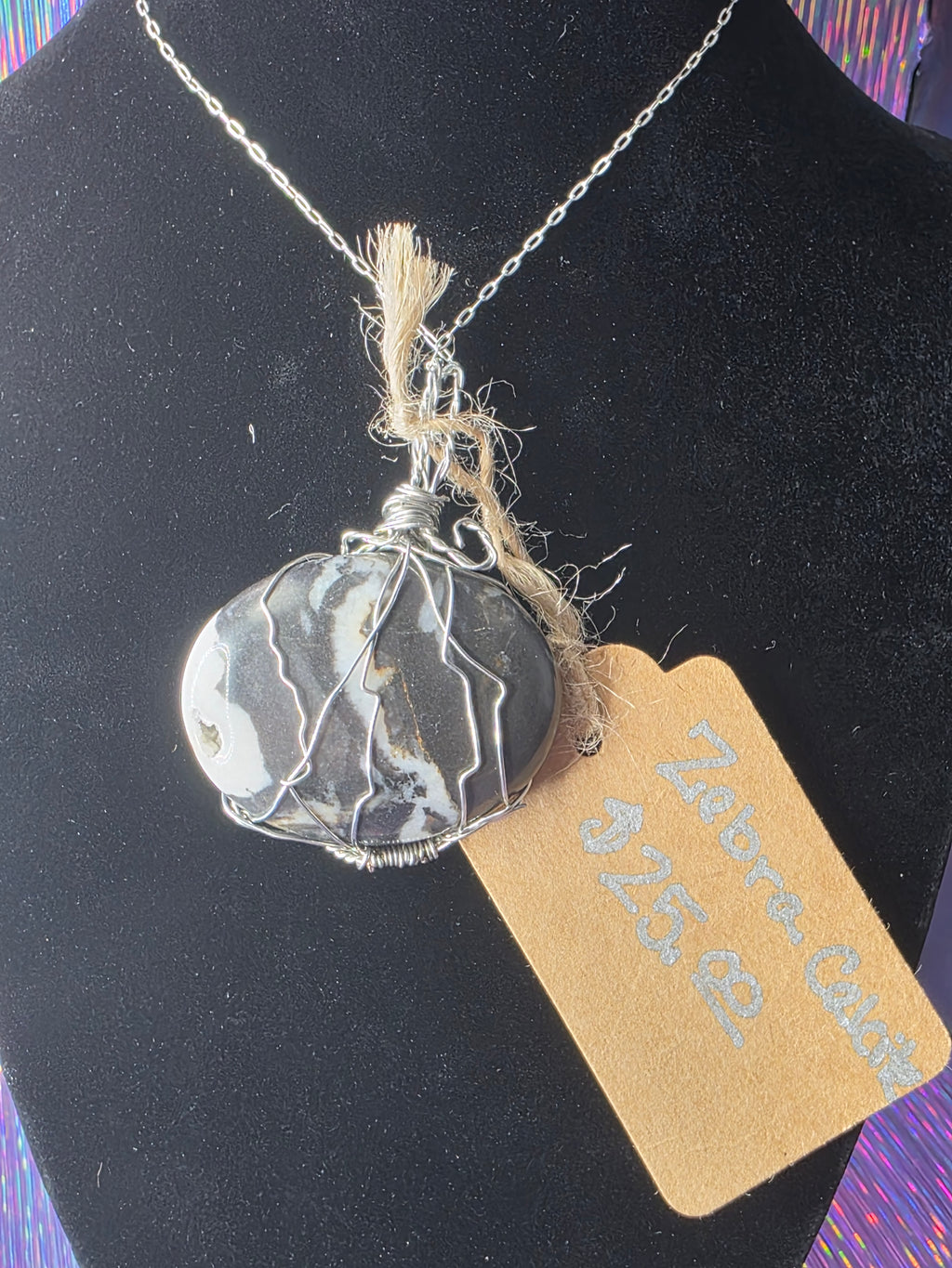 Zebra Calcite Round Pendant