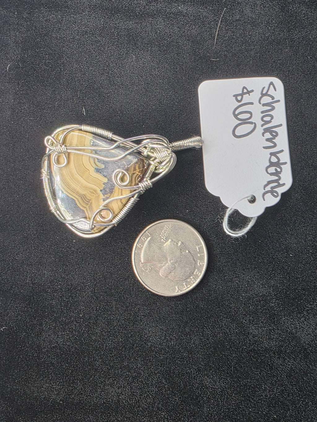 Schalenblende Wide Teardrop Pendant