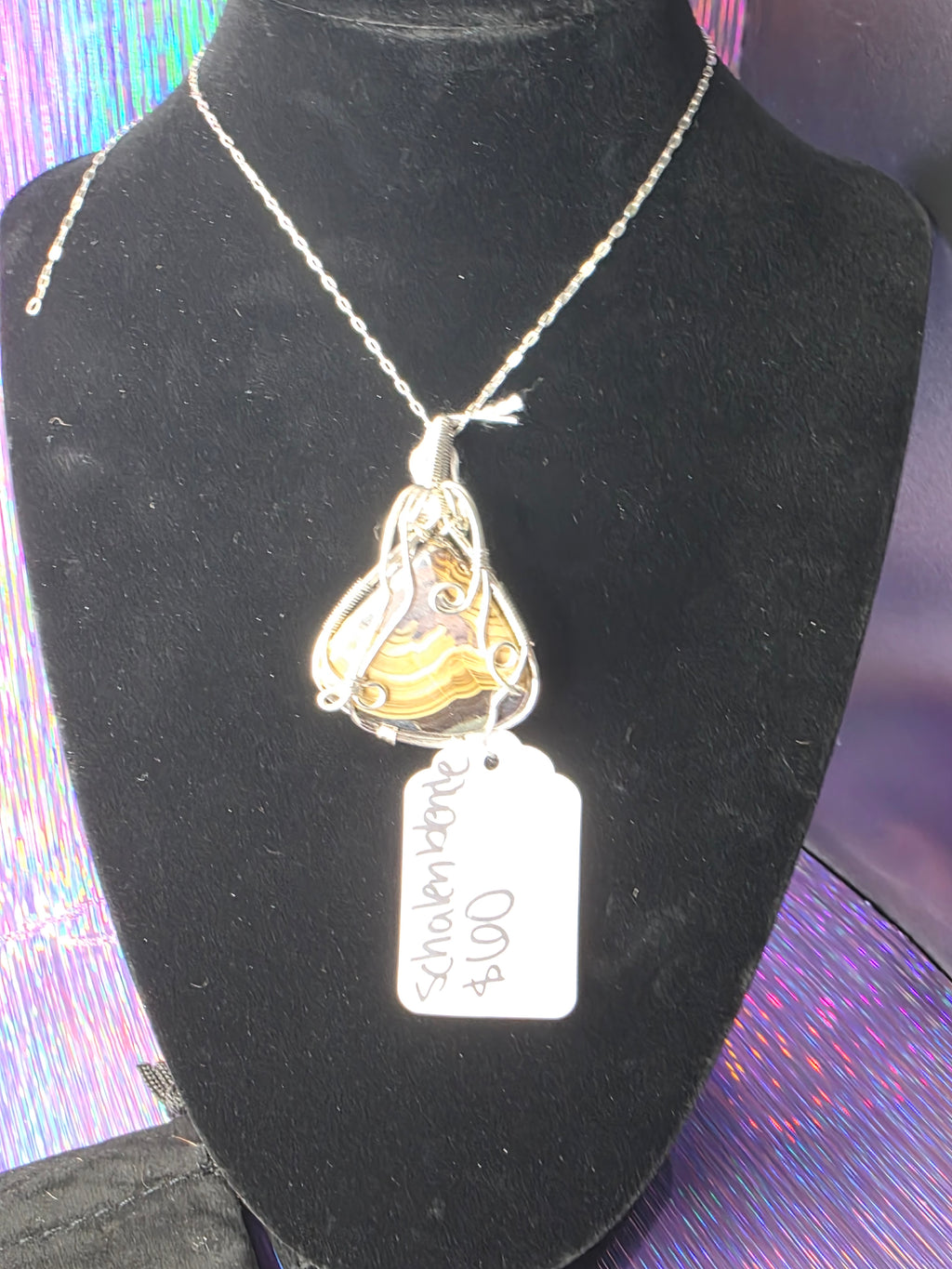 Schalenblende Wide Teardrop Pendant