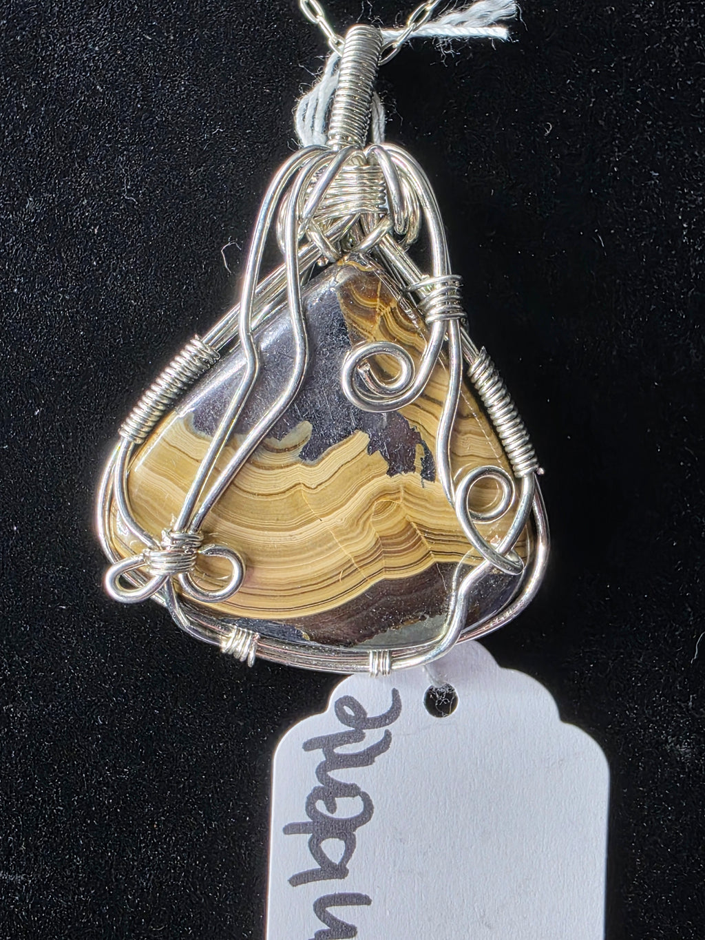 Schalenblende Wide Teardrop Pendant