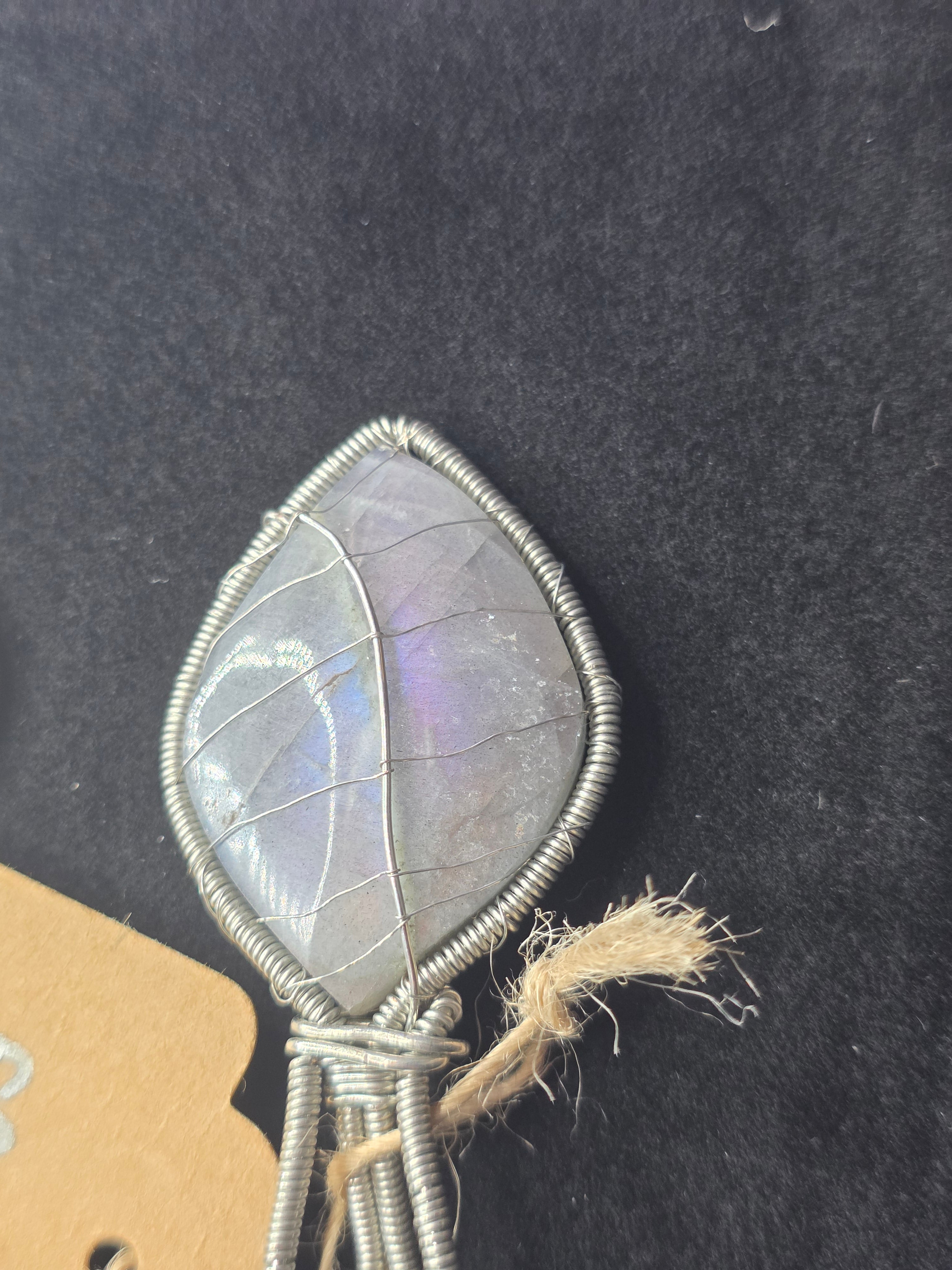 Labradorite Leaf Pendant