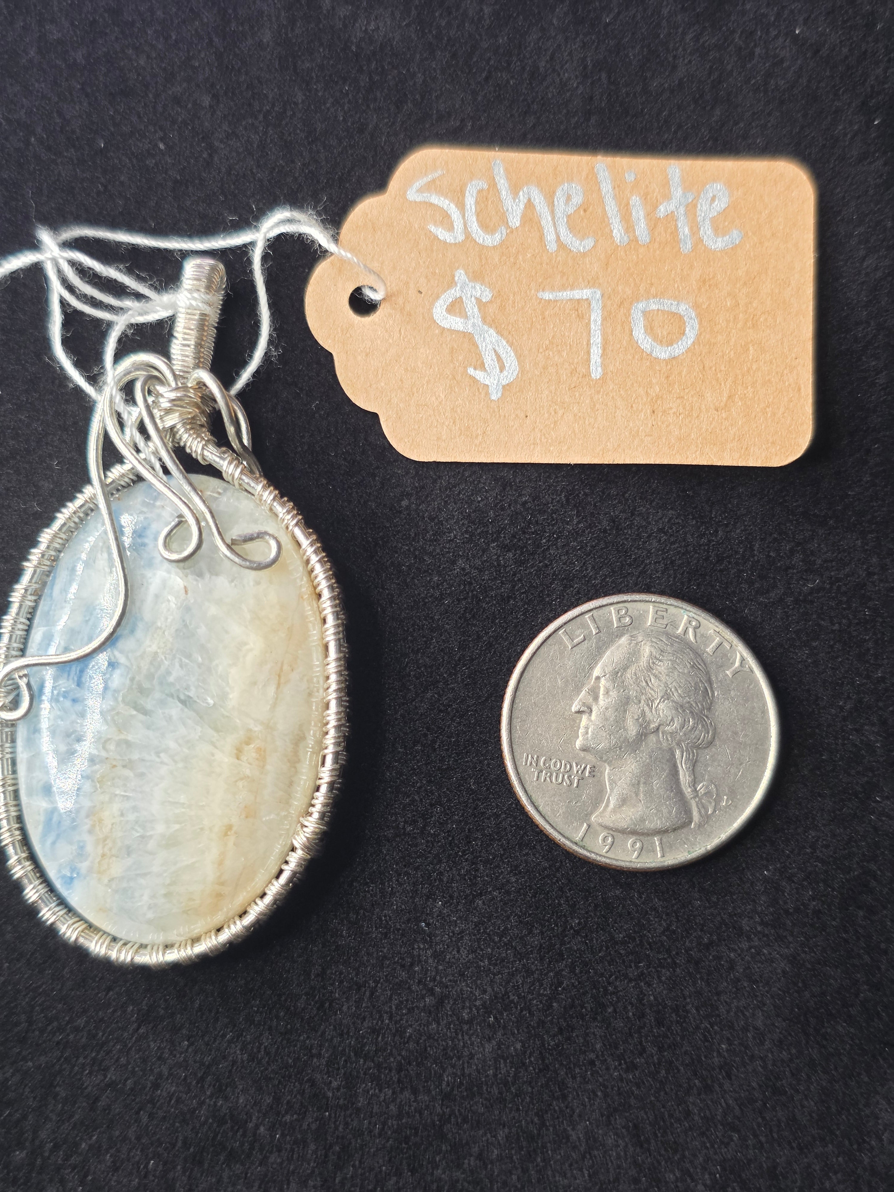 Scheelite Oval Artisan Pendant