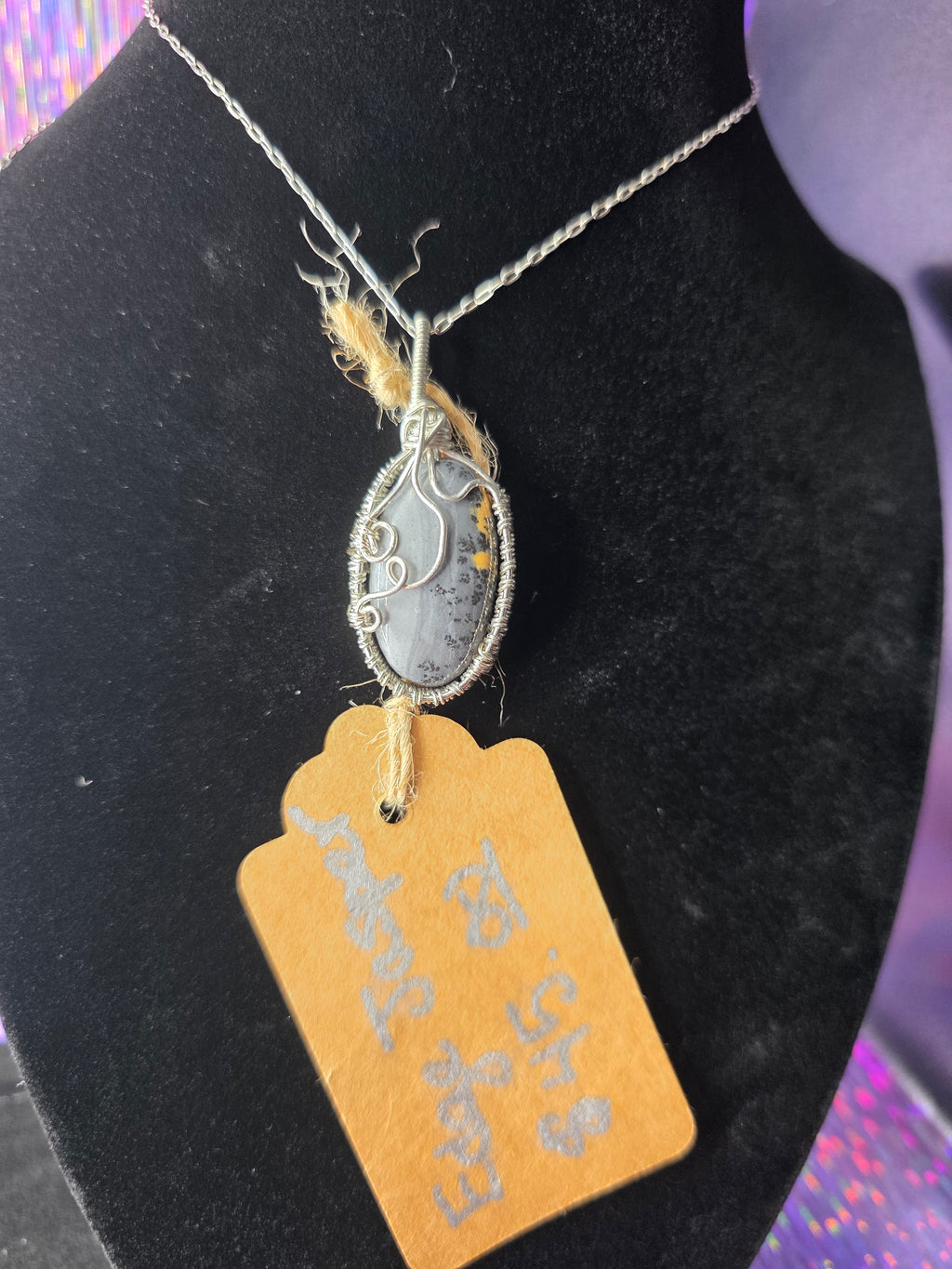 Edge Jasper Oval Pendant