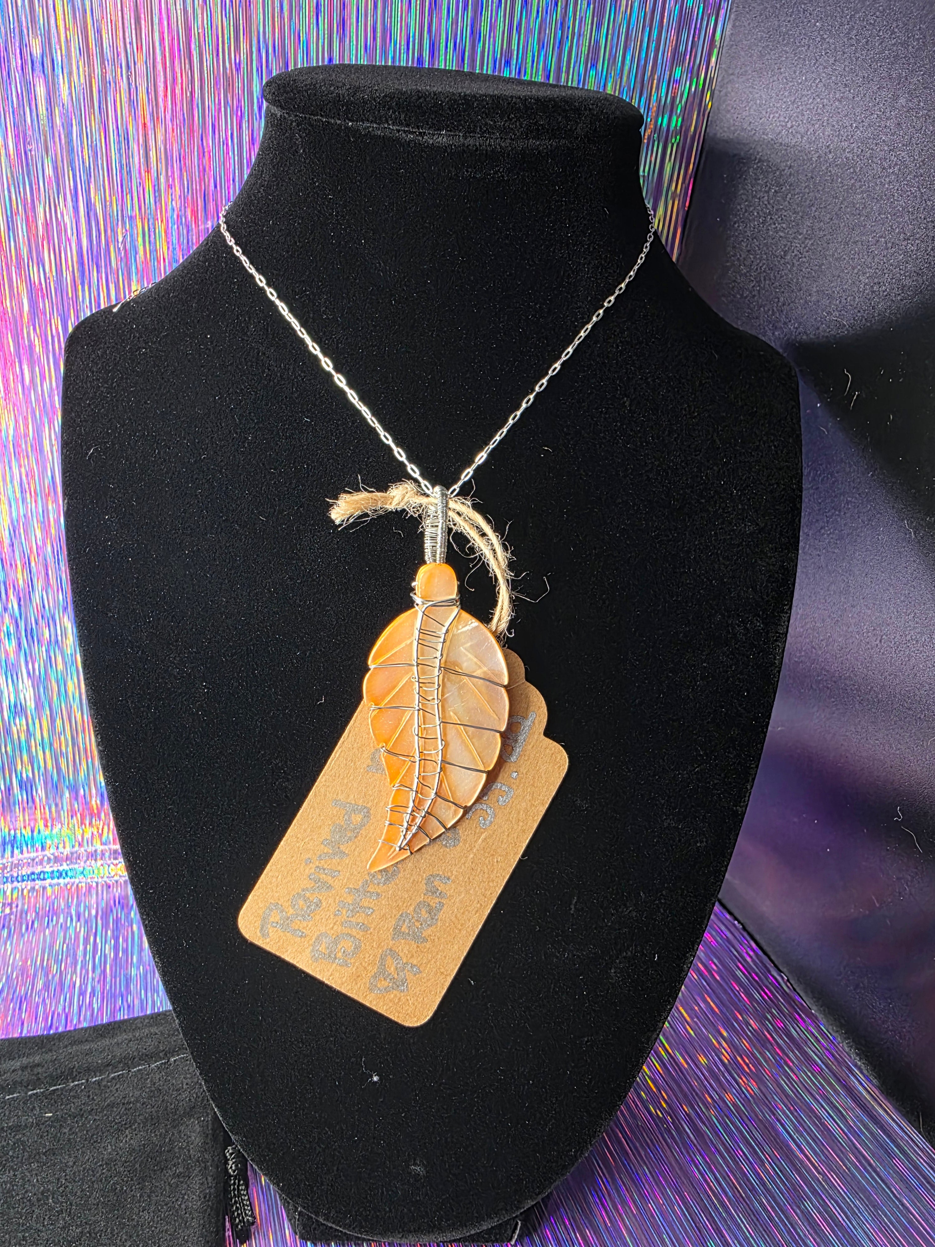 Peach Mother of Pearl Carved Leaf Pendant