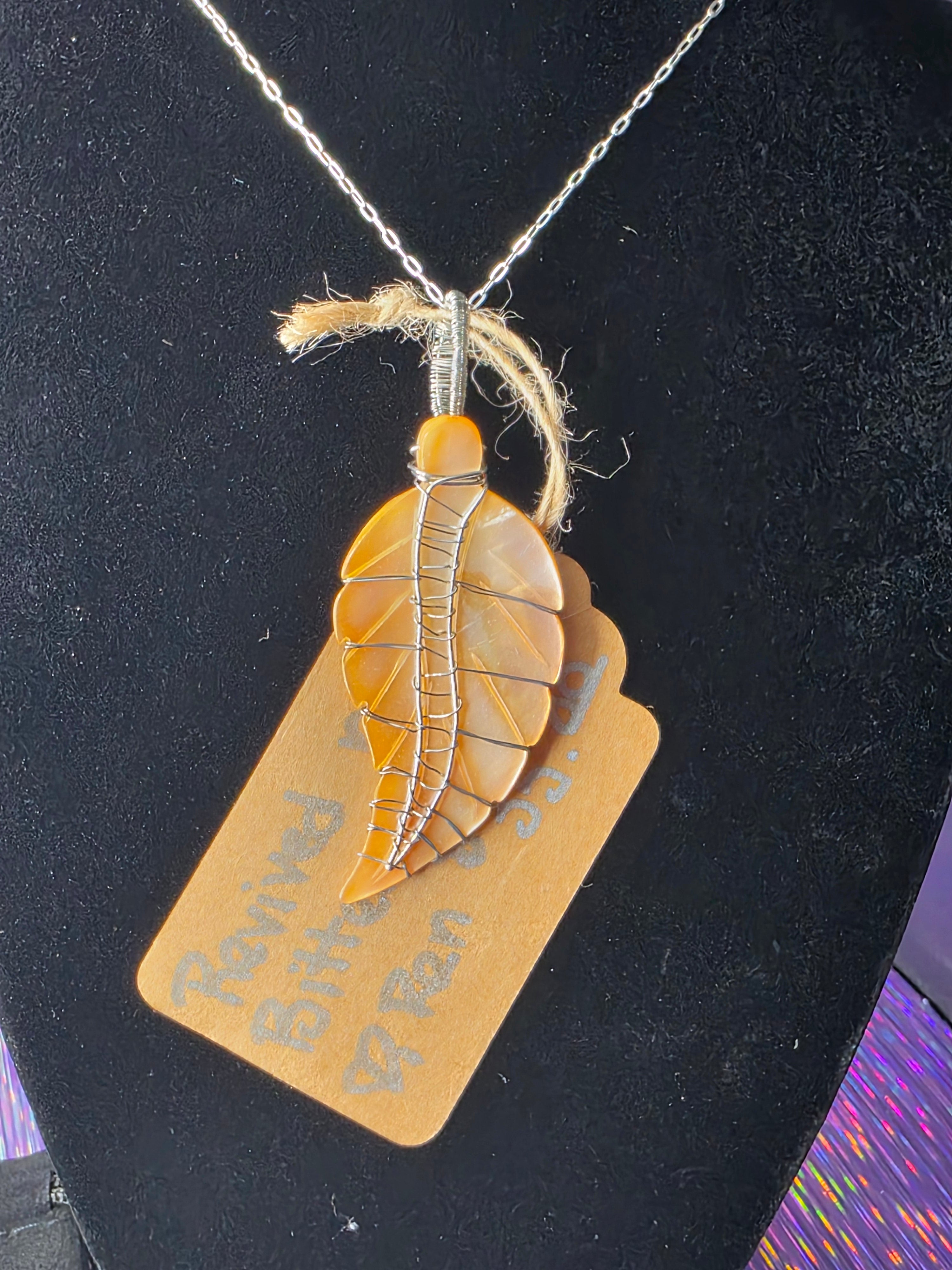 Peach Mother of Pearl Carved Leaf Pendant