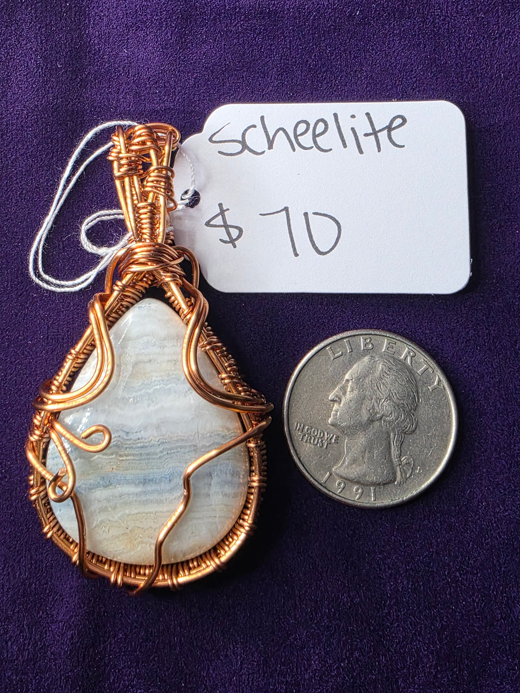Scheelite Pendant
