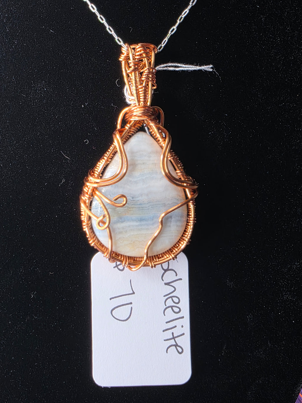 Scheelite Pendant