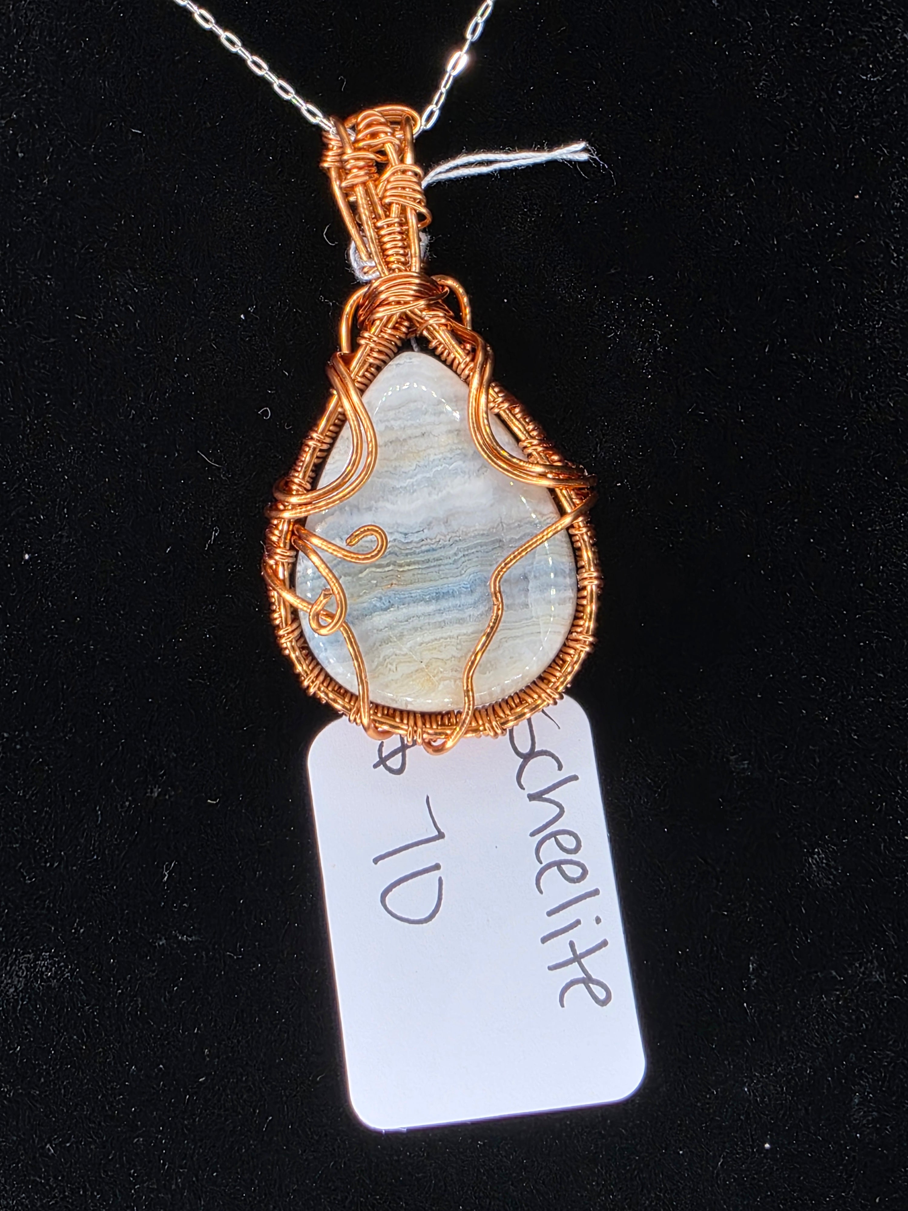 Scheelite Pendant