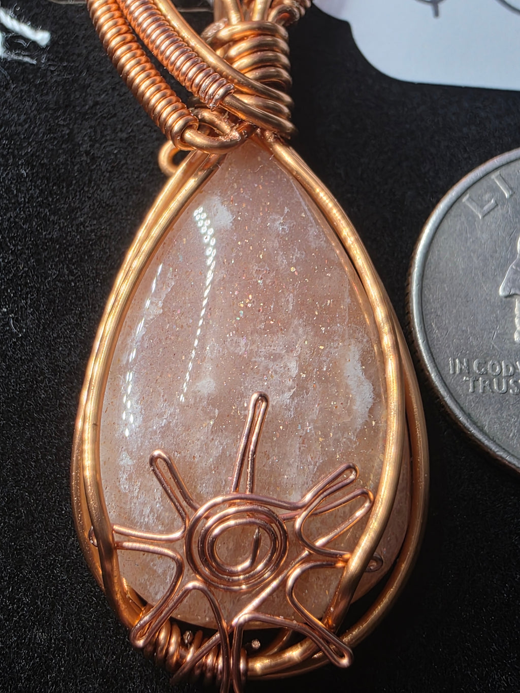 Lattice Sunstone Teardrop Pendant with Sun Adornment