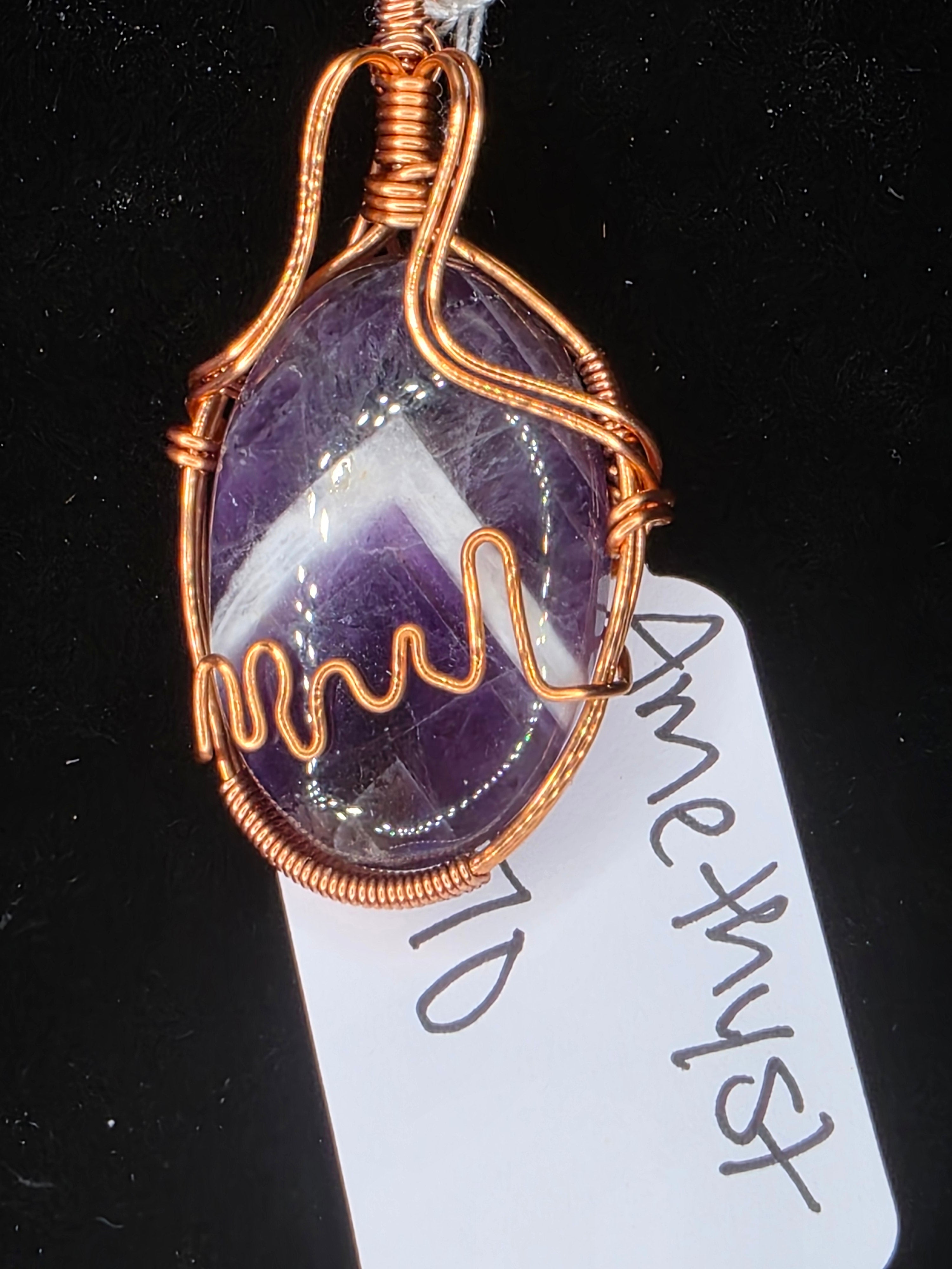 Chevron Amethyst Oval Pendant