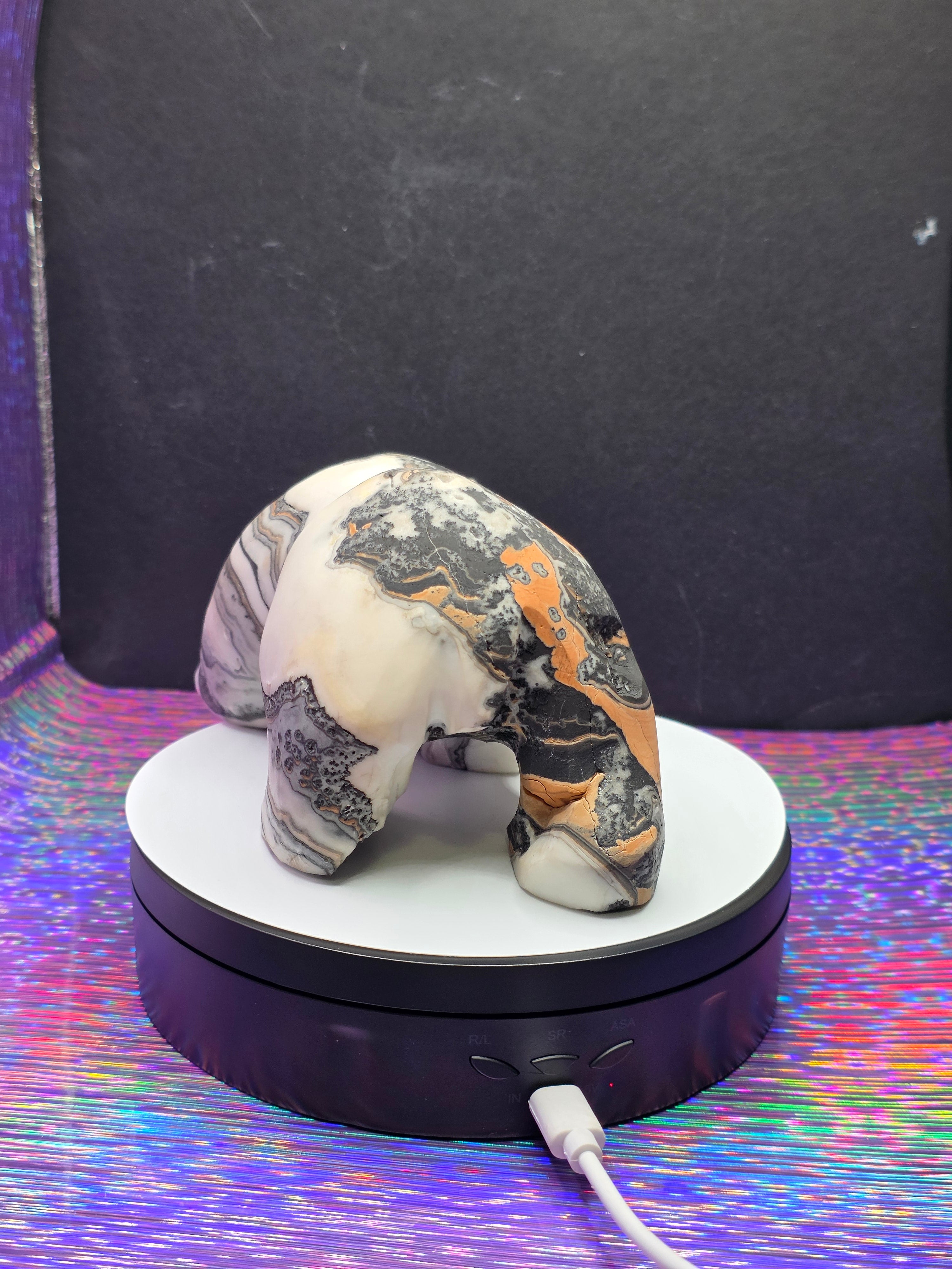 Dendritic Calcite Bear