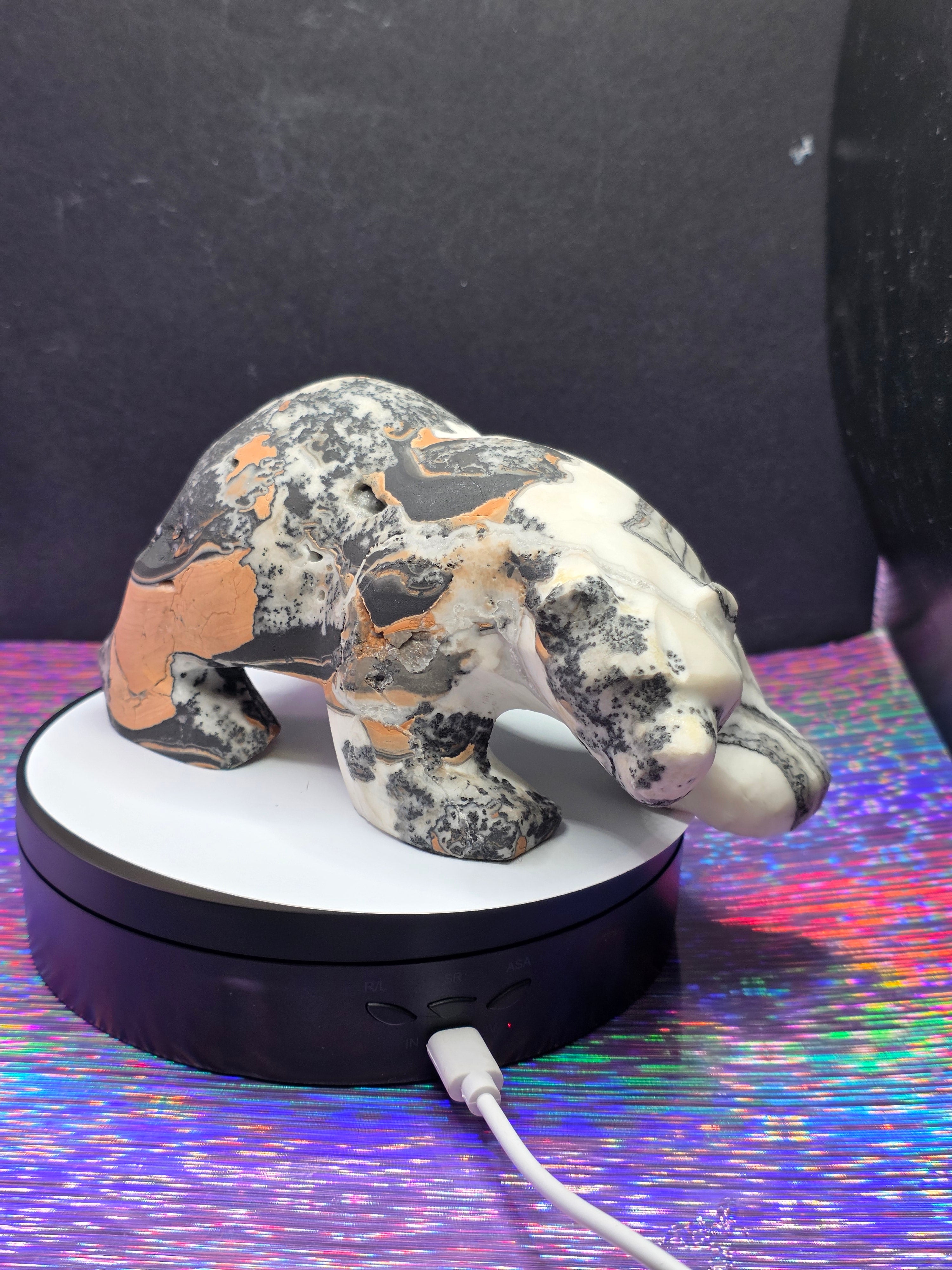 Dendritic Calcite Bear
