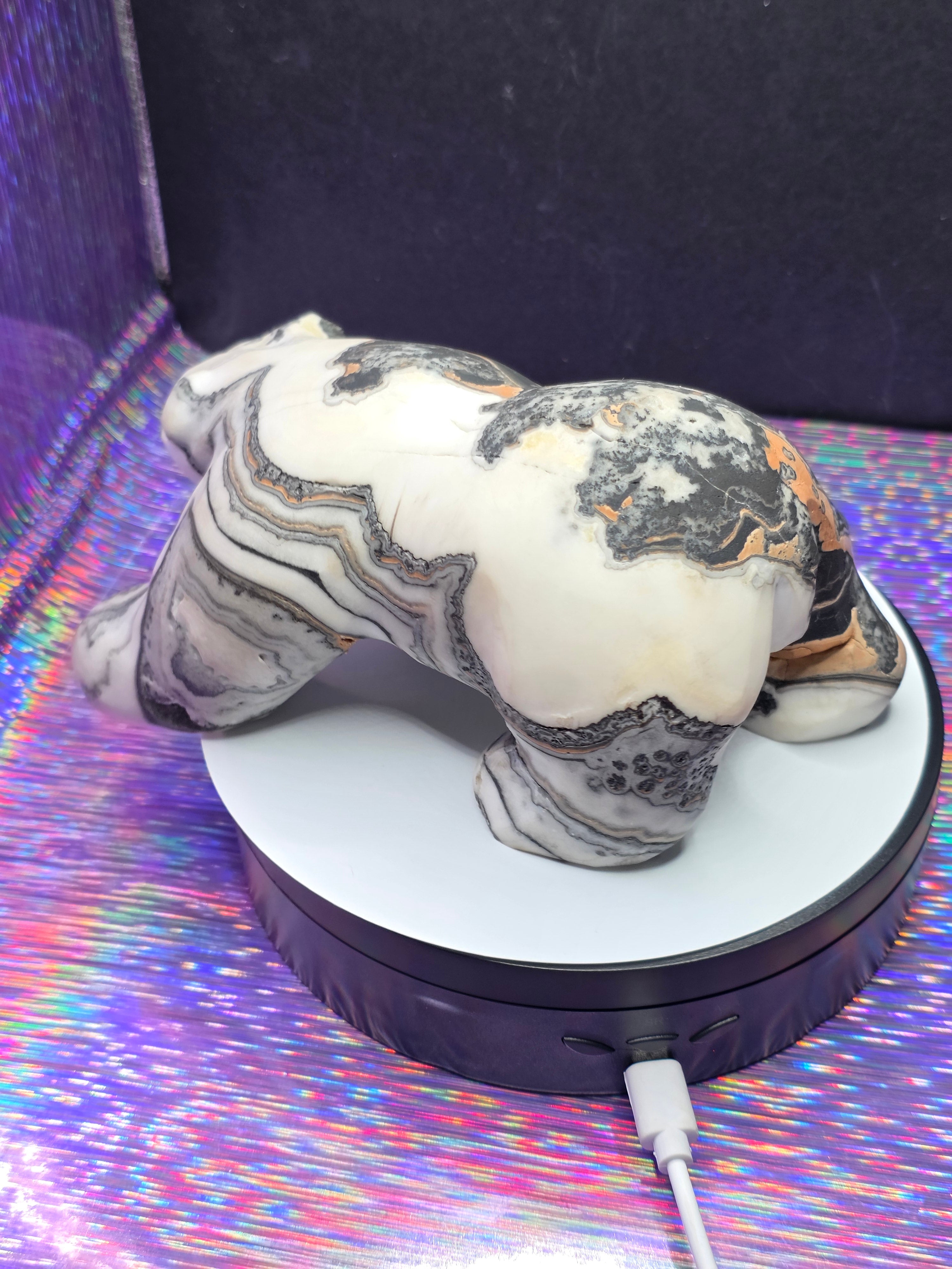 Dendritic Calcite Bear
