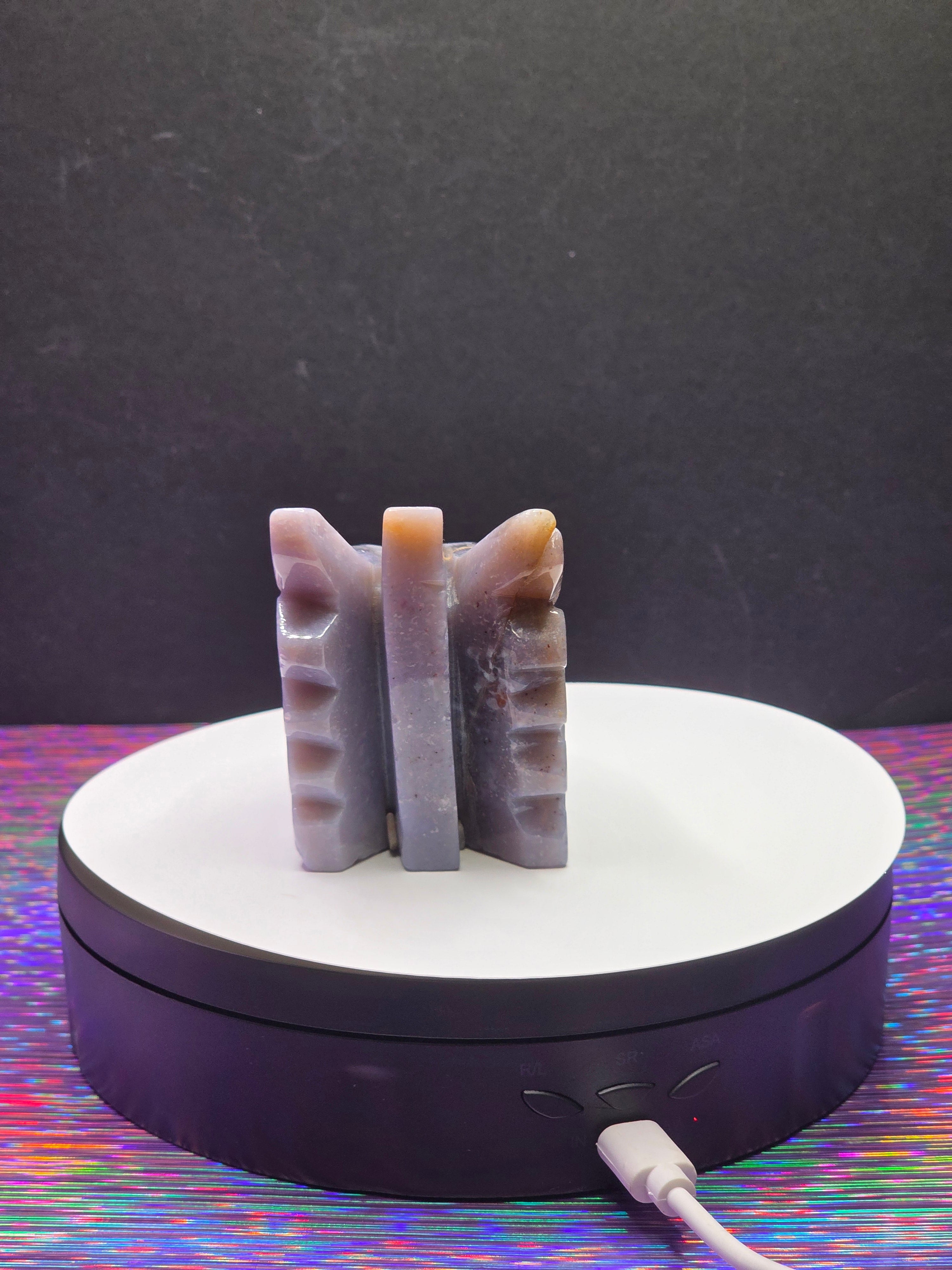 Chalcedony Dragon Head