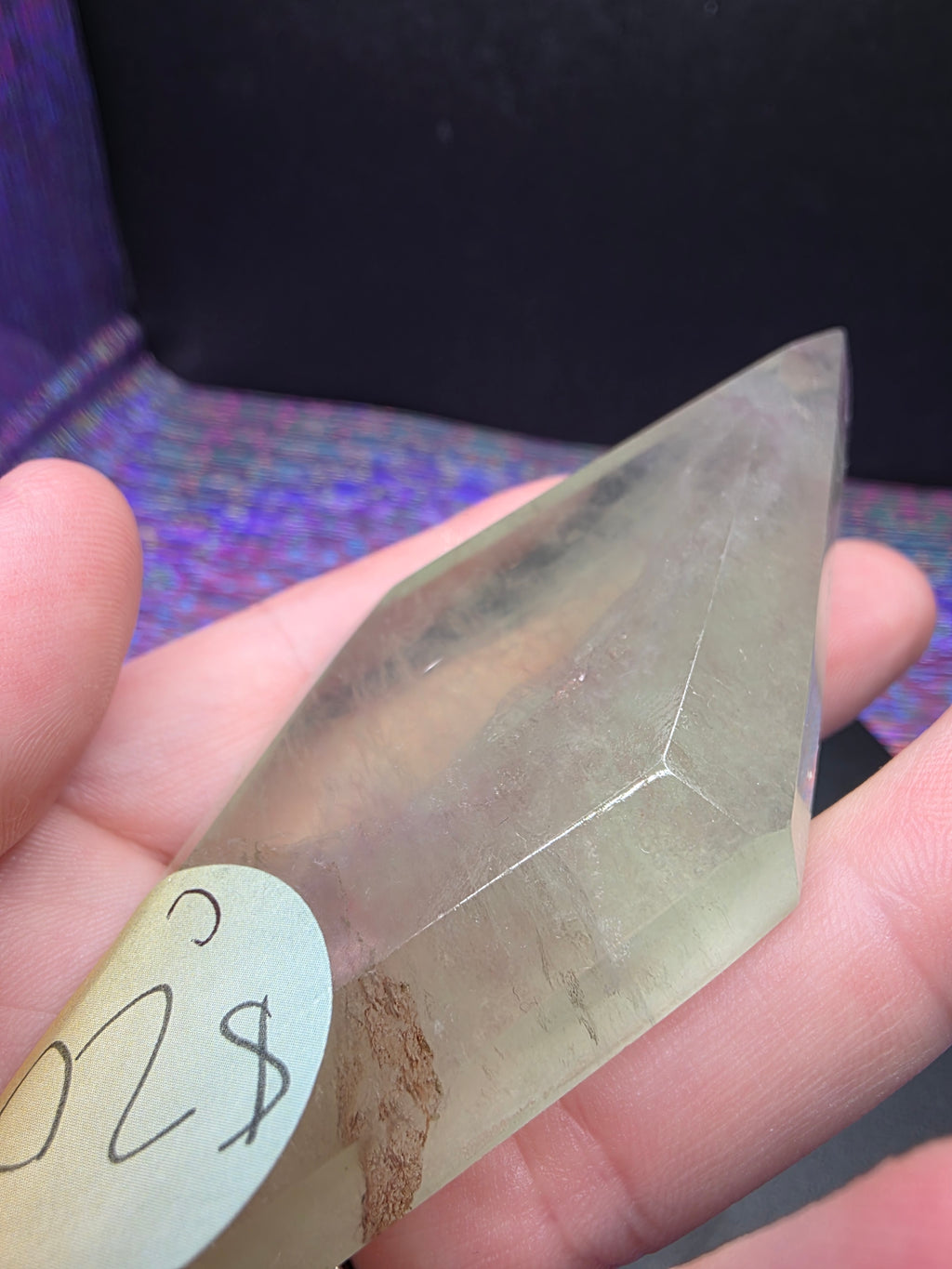 Fluorite Diamond c
