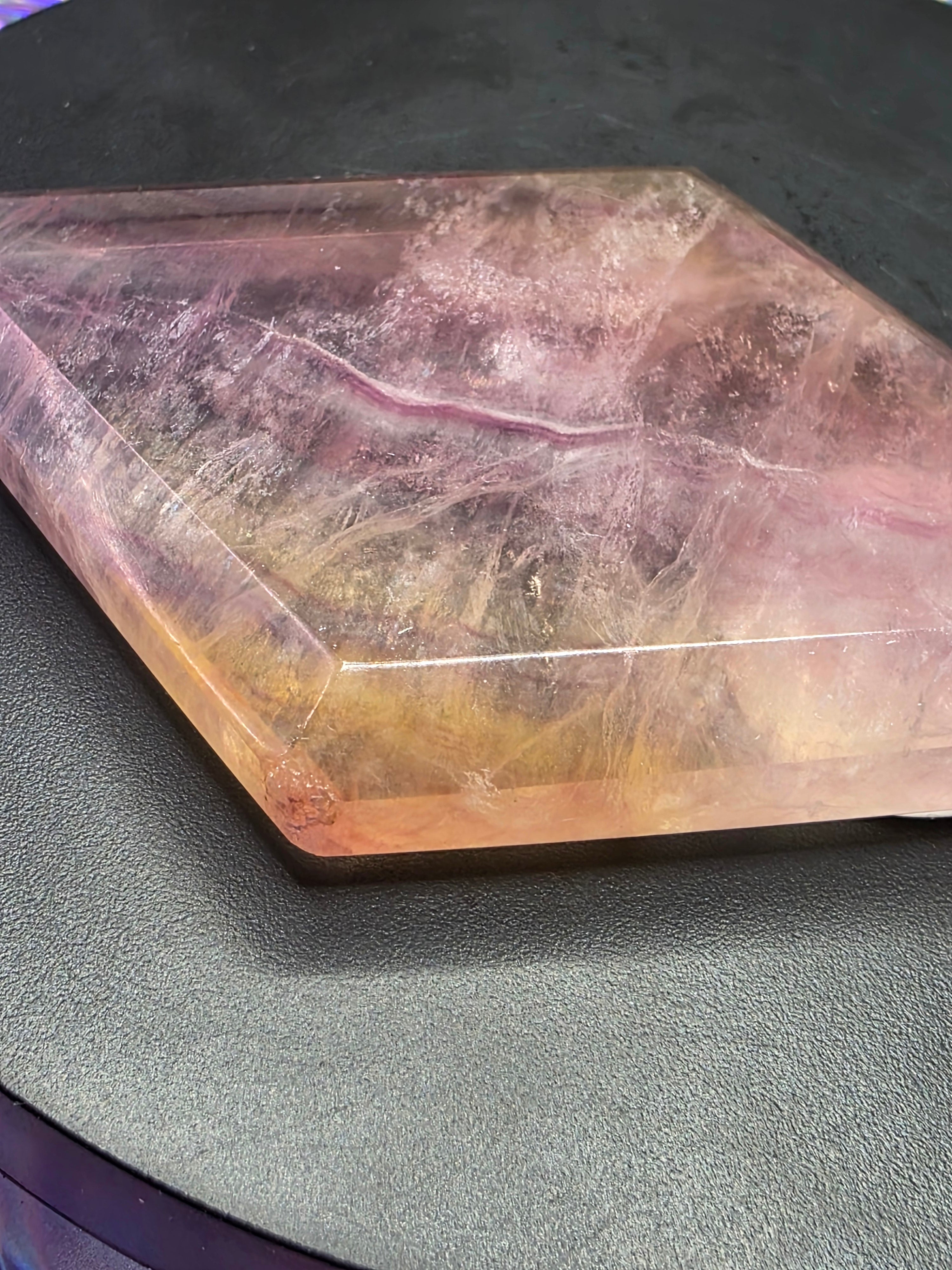 Fluorite Diamond D