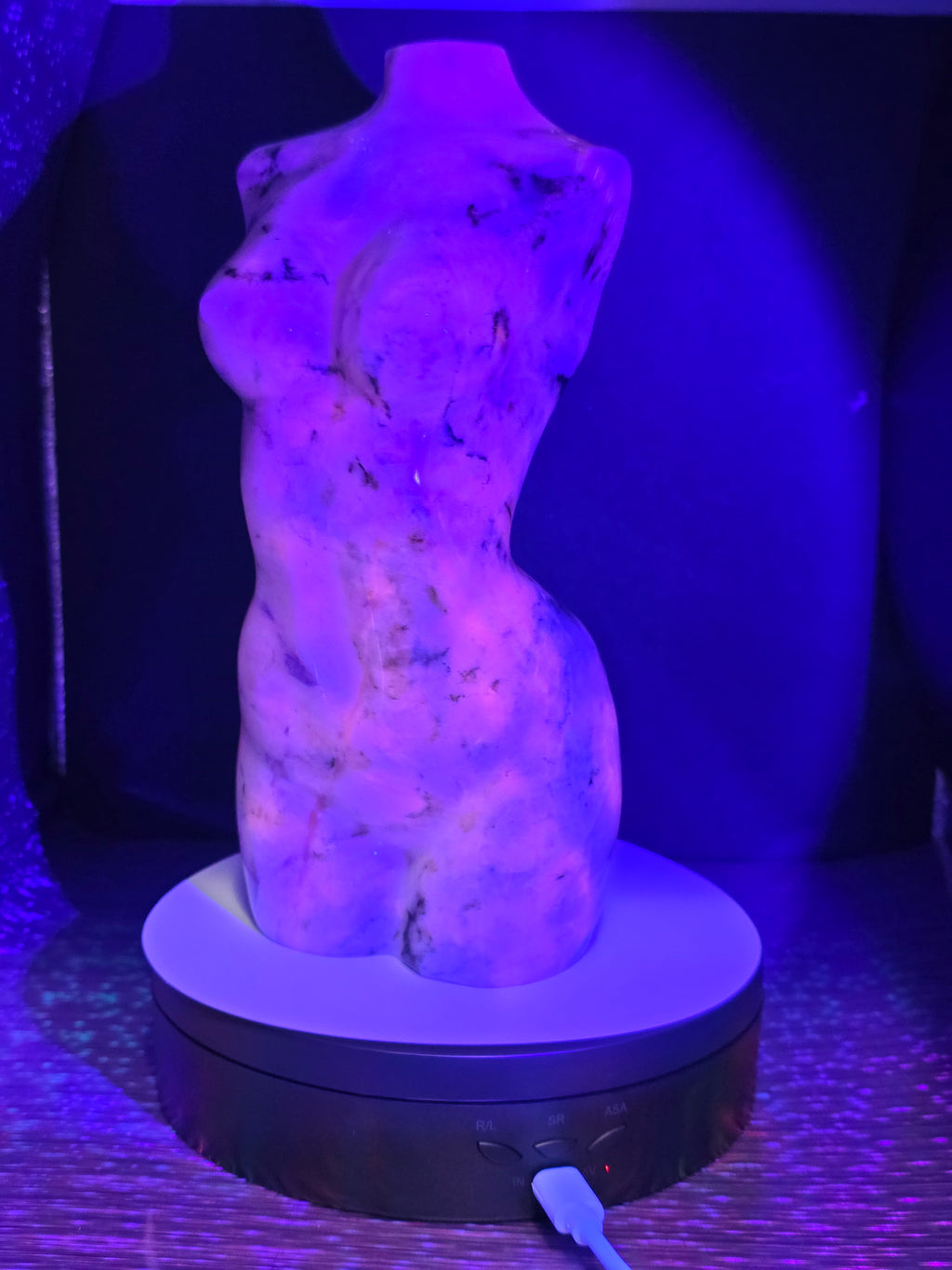 Large Sodalite Goddess Body