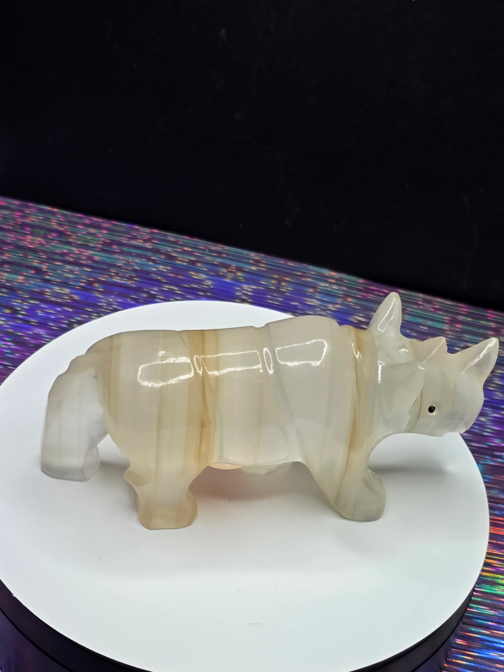 Vintage Onyx Rhino