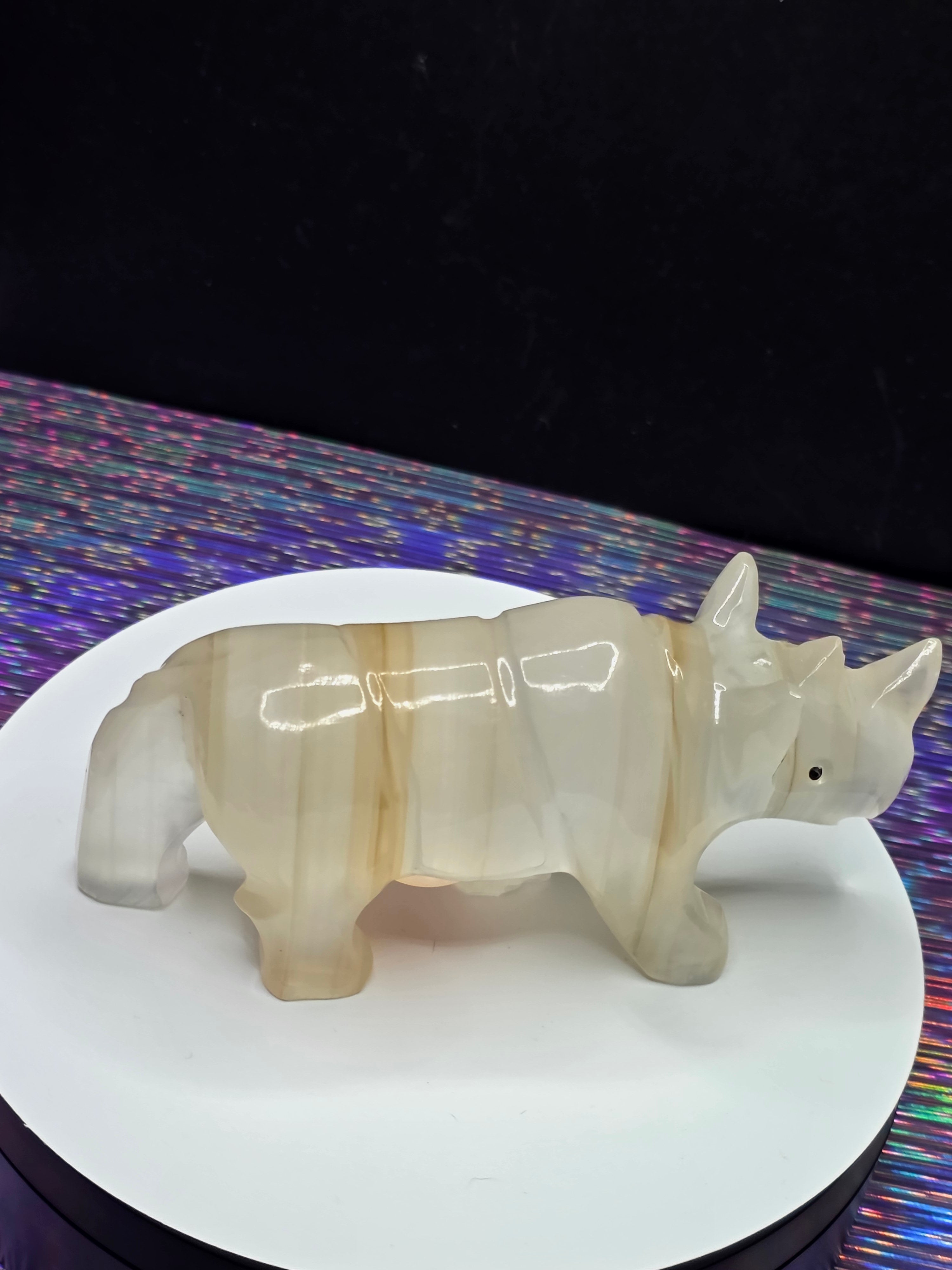 Vintage Onyx Rhino