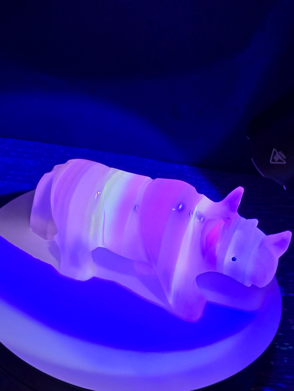 Vintage Onyx Rhino
