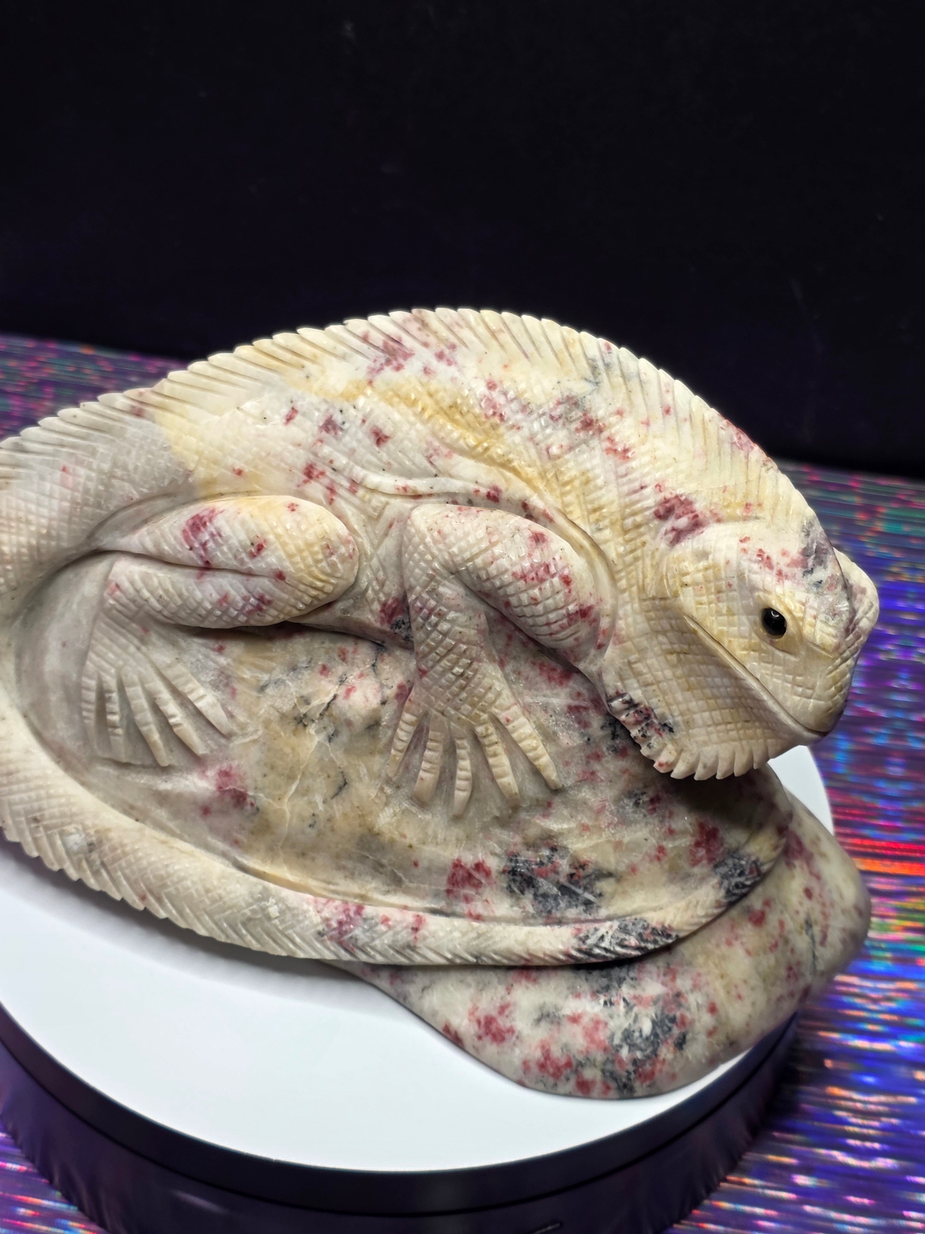Thulite Large Lizard