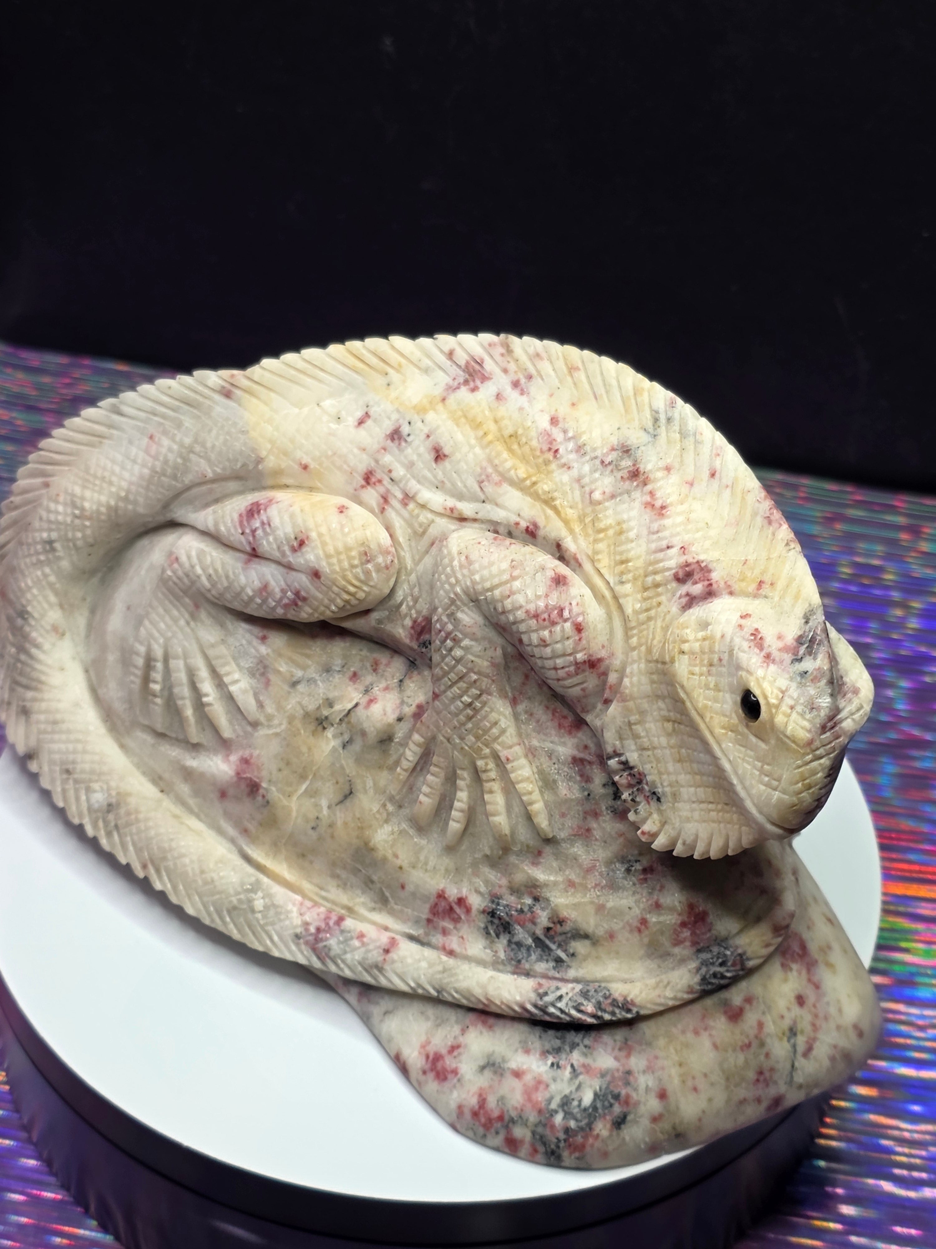 Thulite Large Lizard