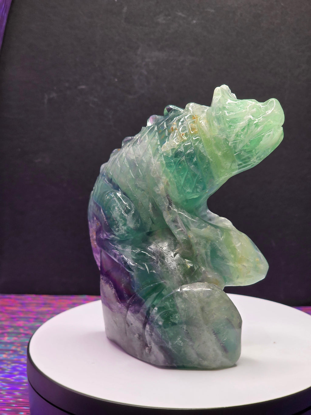 Feather Fluorite Lizard