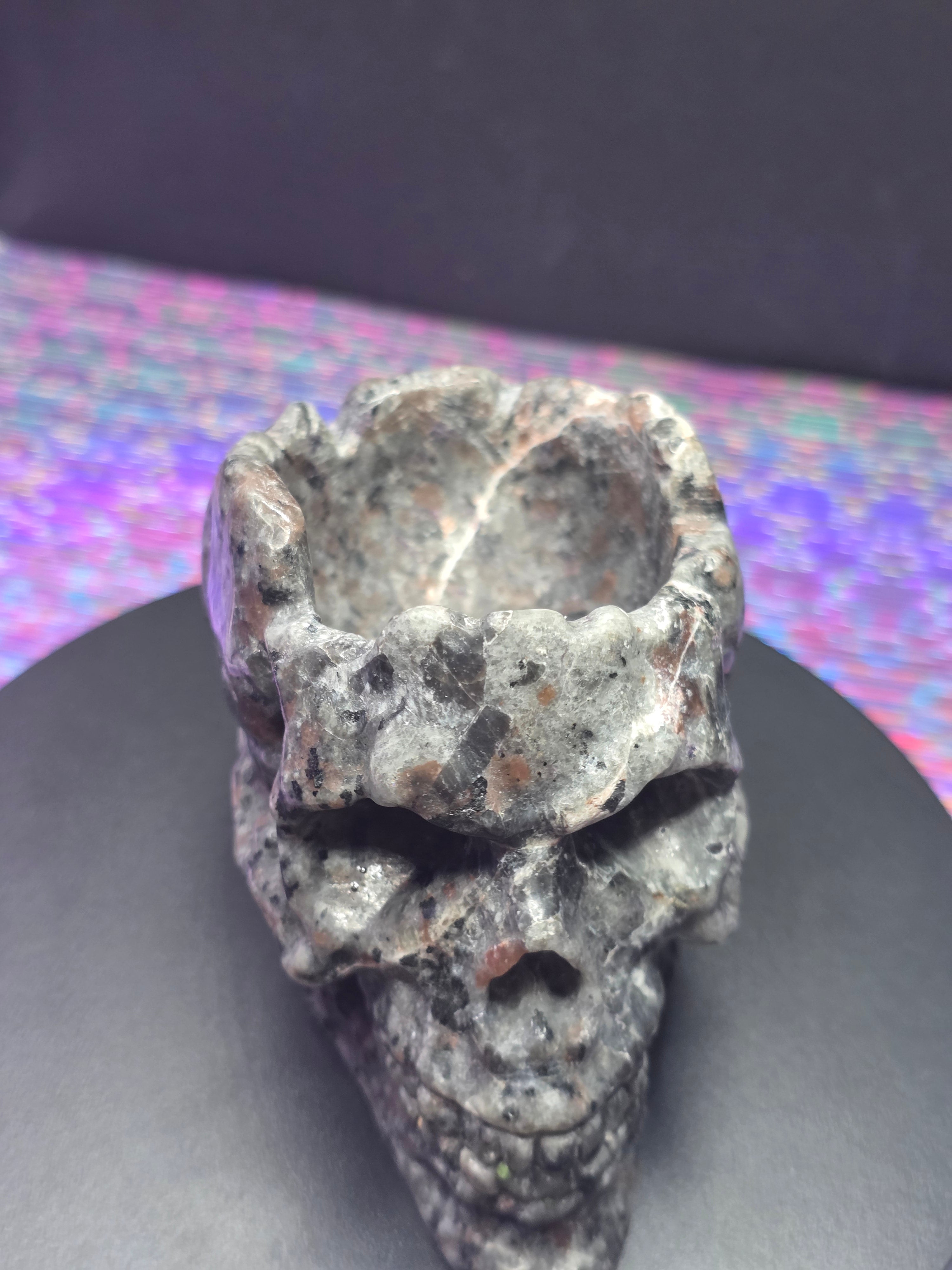 Yooperlite Skull Bowl