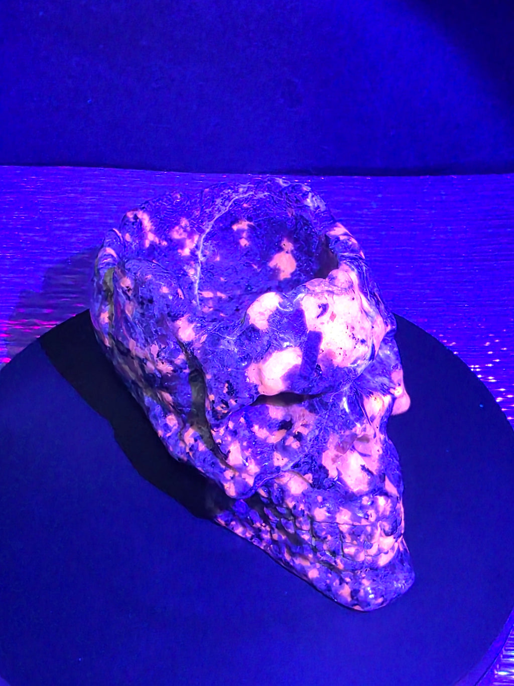 Yooperlite Skull Bowl