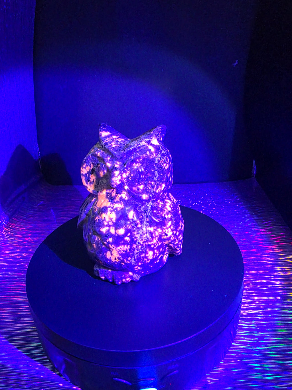 Yooperlite Owl Carving