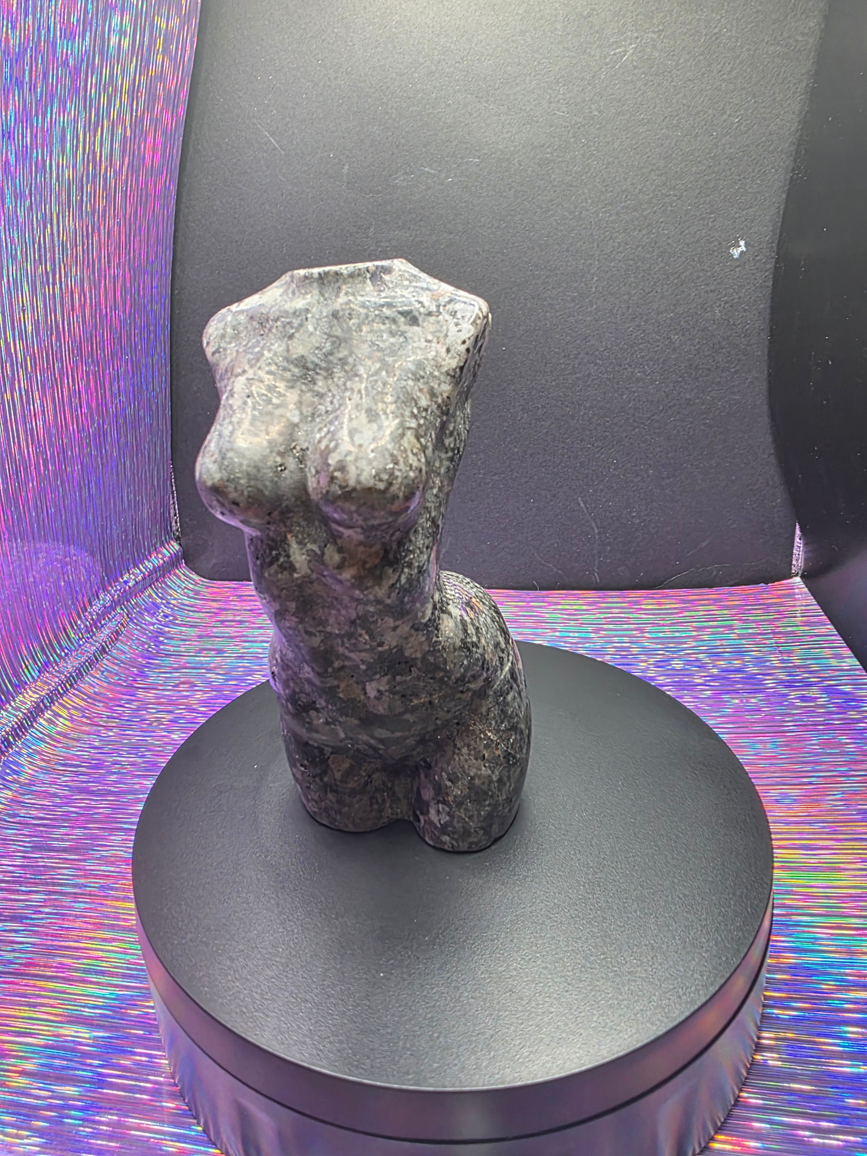 Yooperlite Lady Body Carving