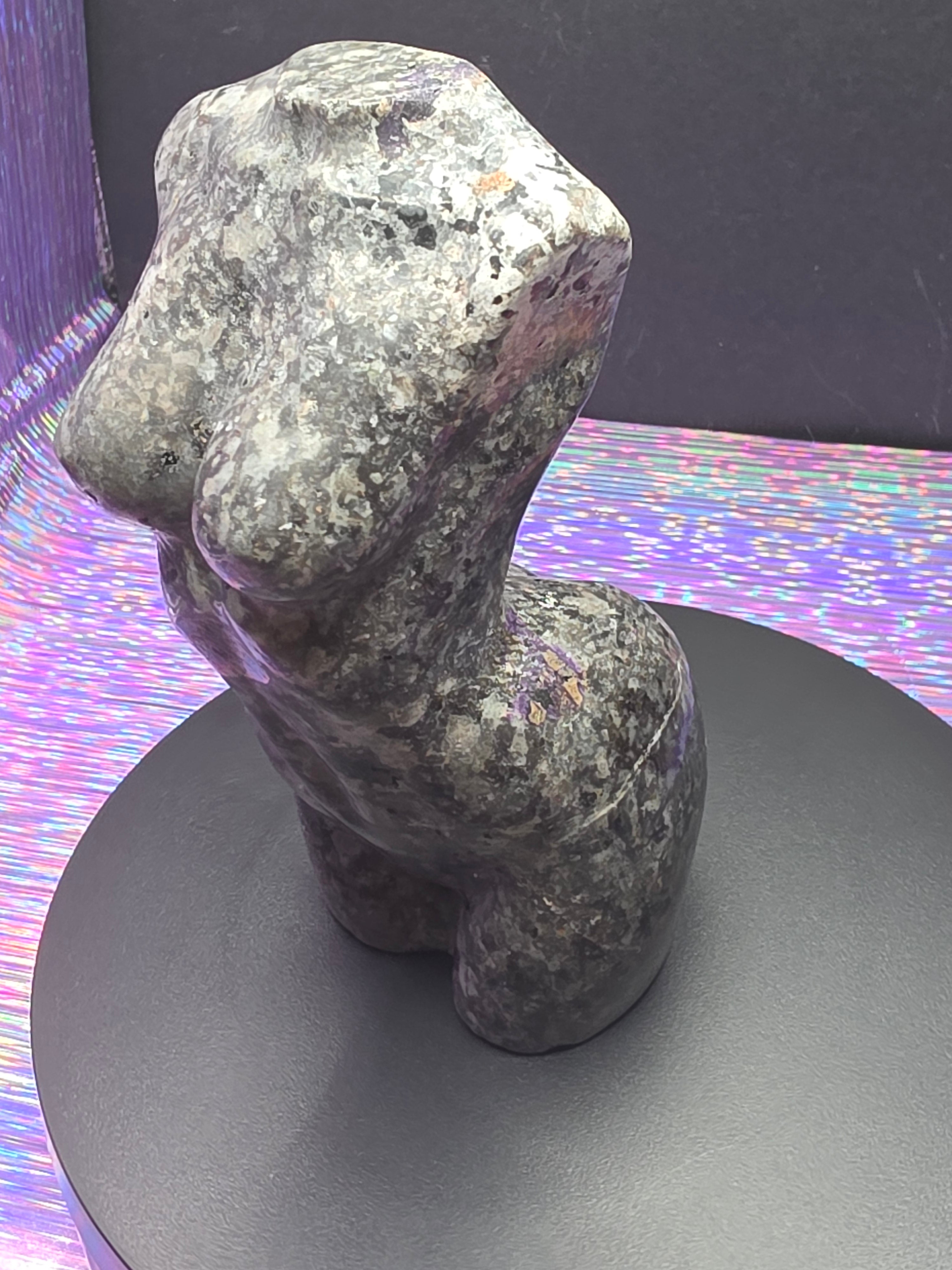 Yooperlite Lady Body Carving