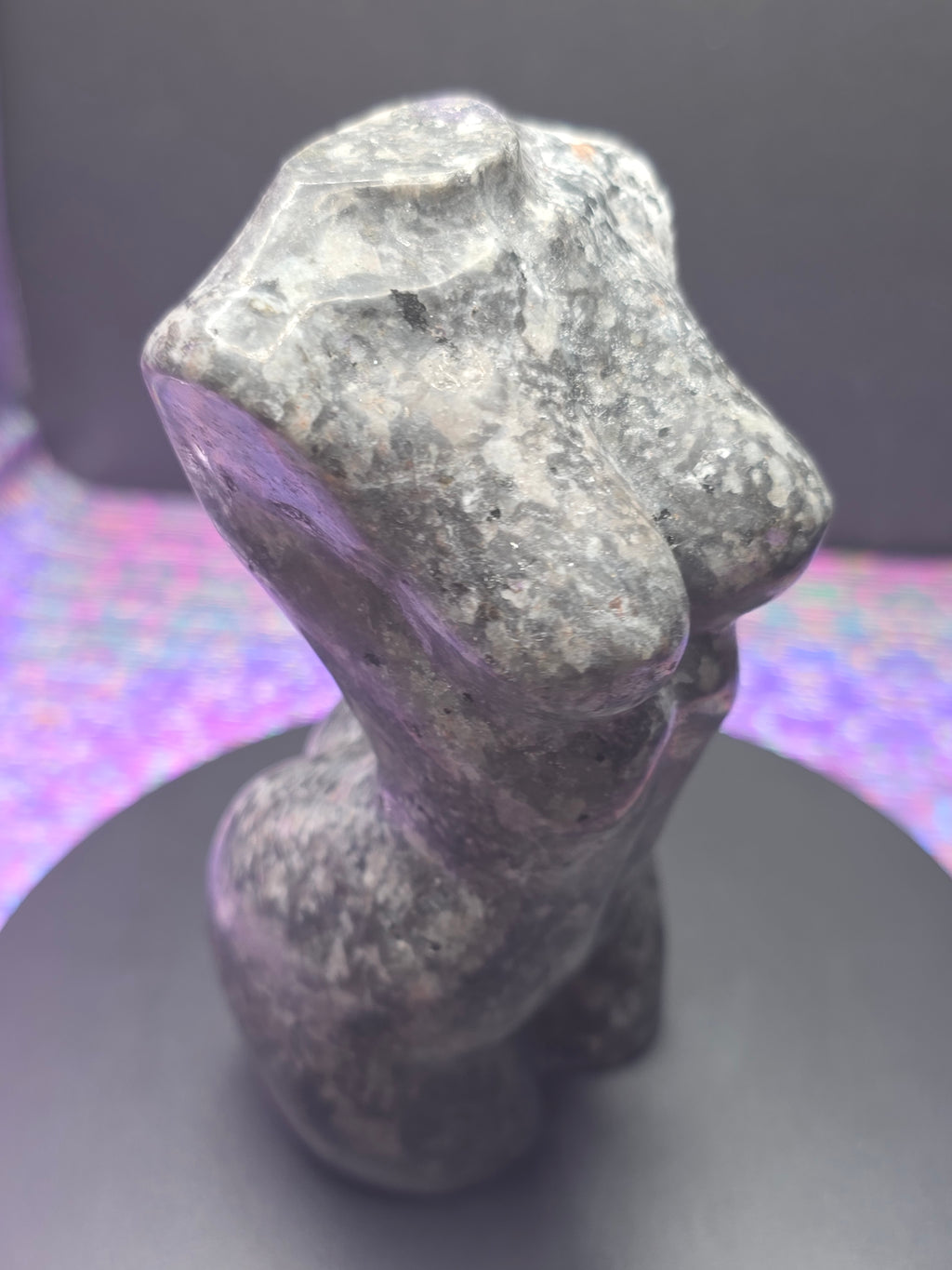 Yooperlite Lady Body Carving