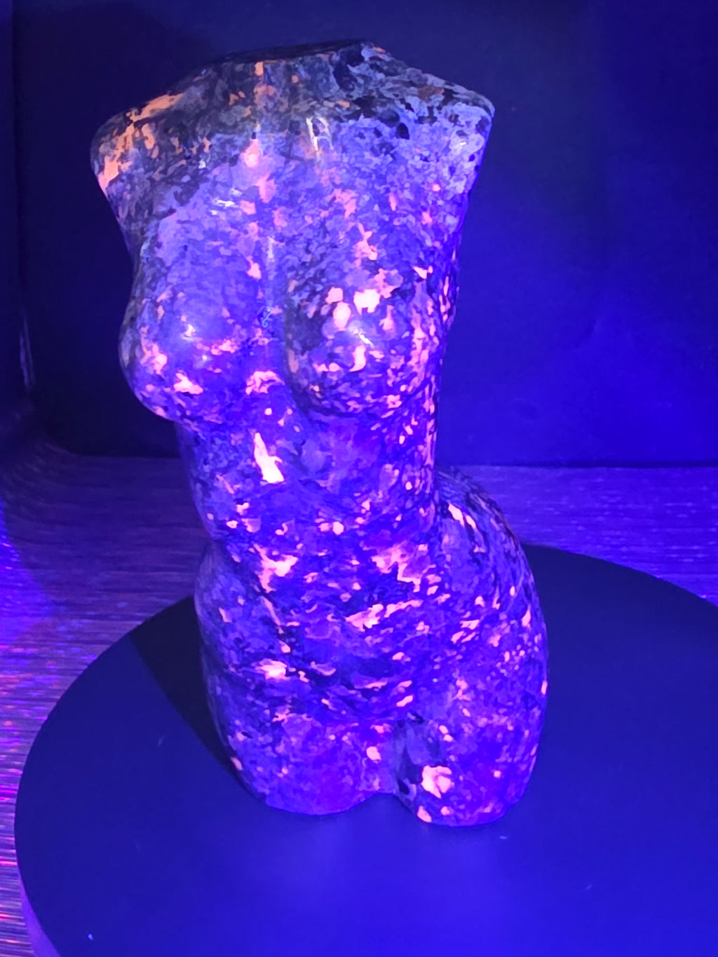 Yooperlite Lady Body Carving