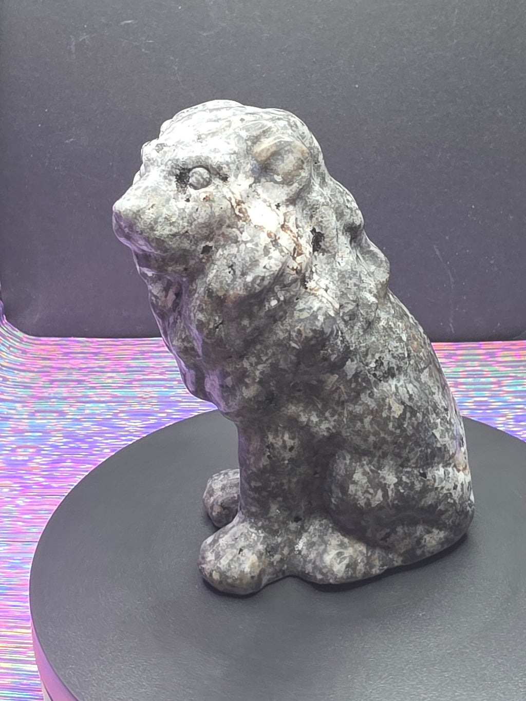 Yooperlite Lion Carving