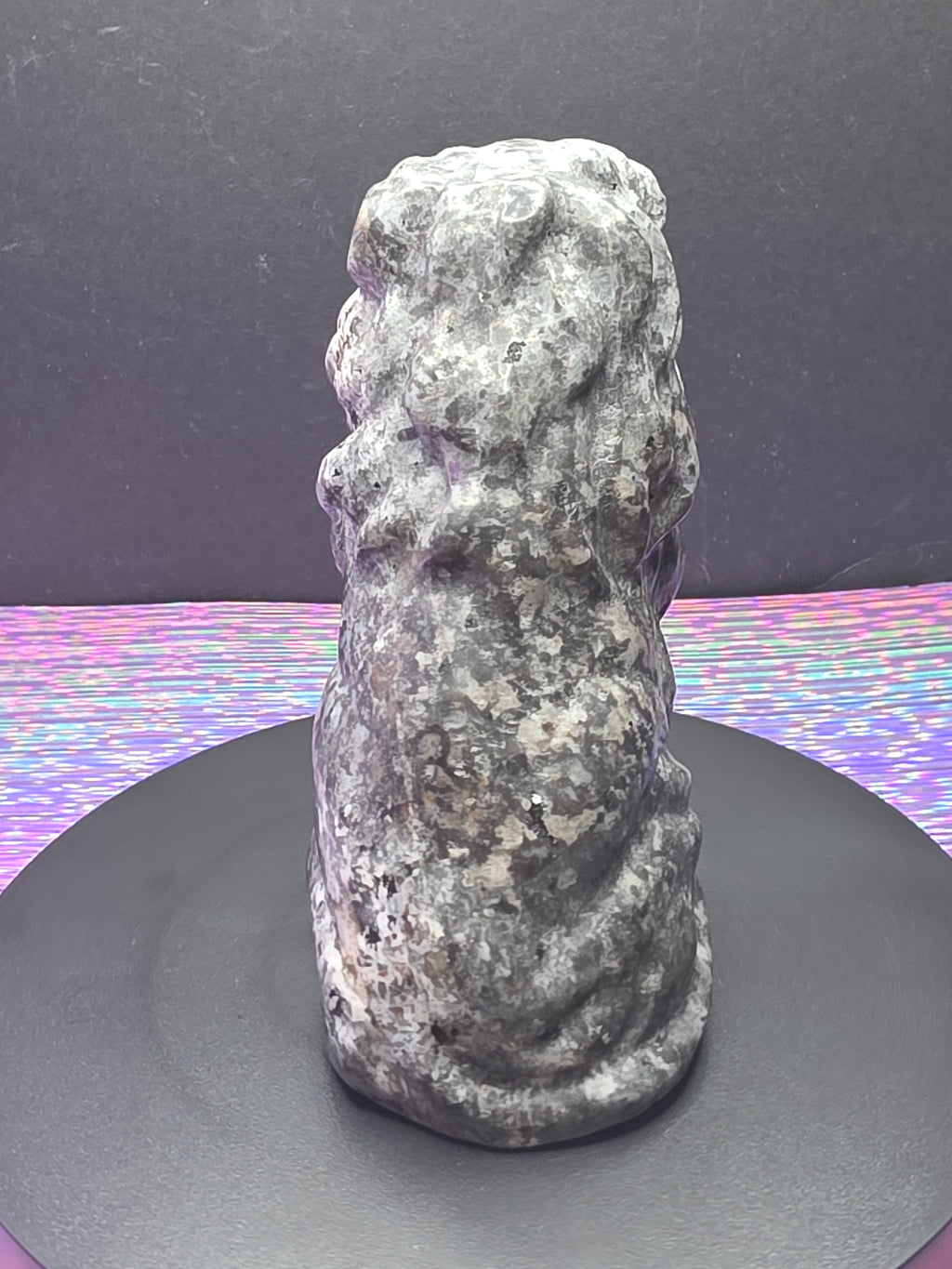Yooperlite Lion Carving