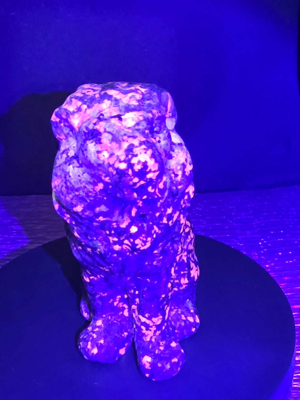 Yooperlite Lion Carving