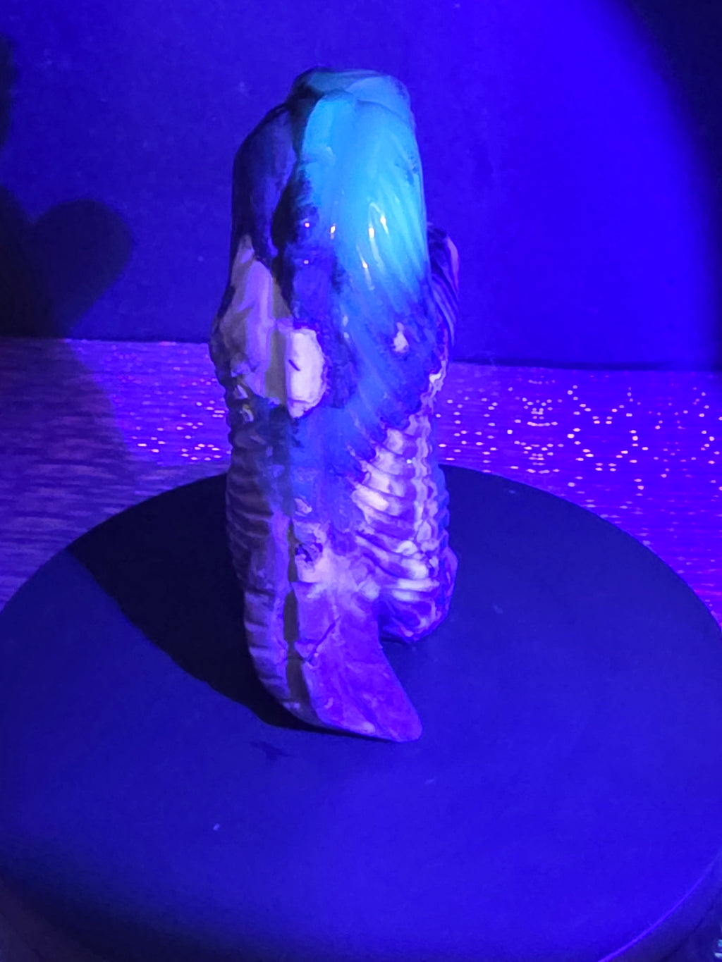 Volcano Agate Standing Godzilla Carving