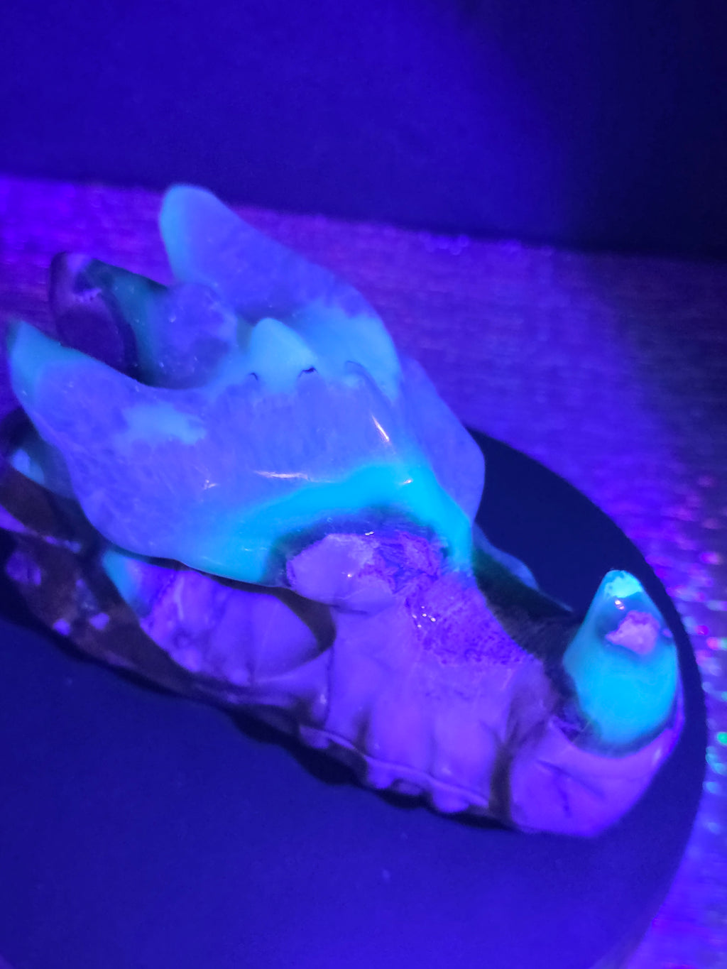Volcano Agate Dragon Head Carving