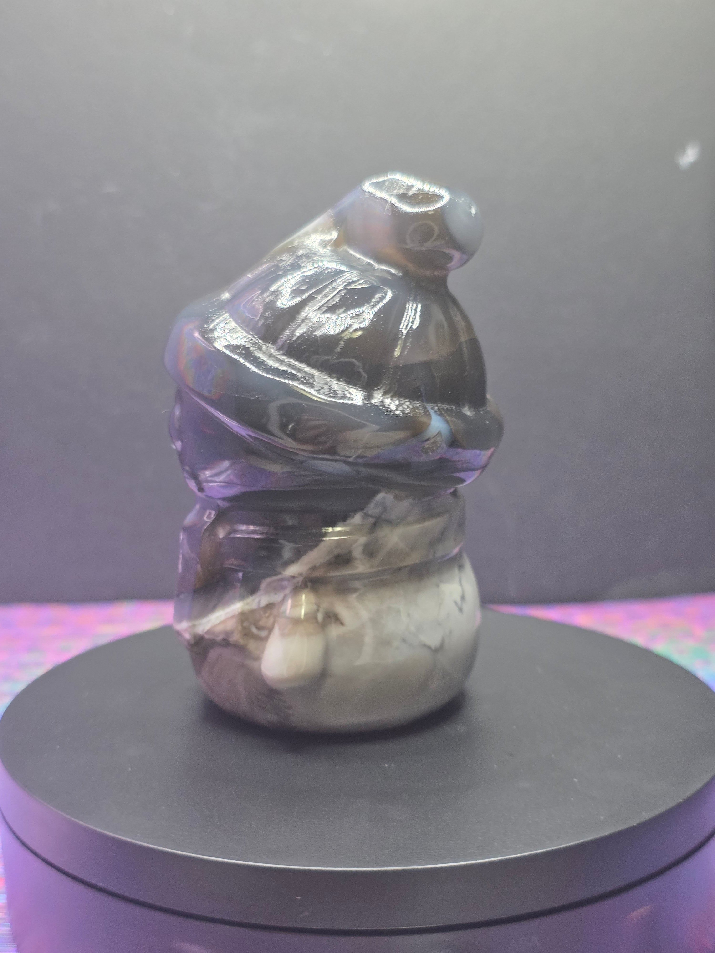 Volcano Agate Snowman Carving