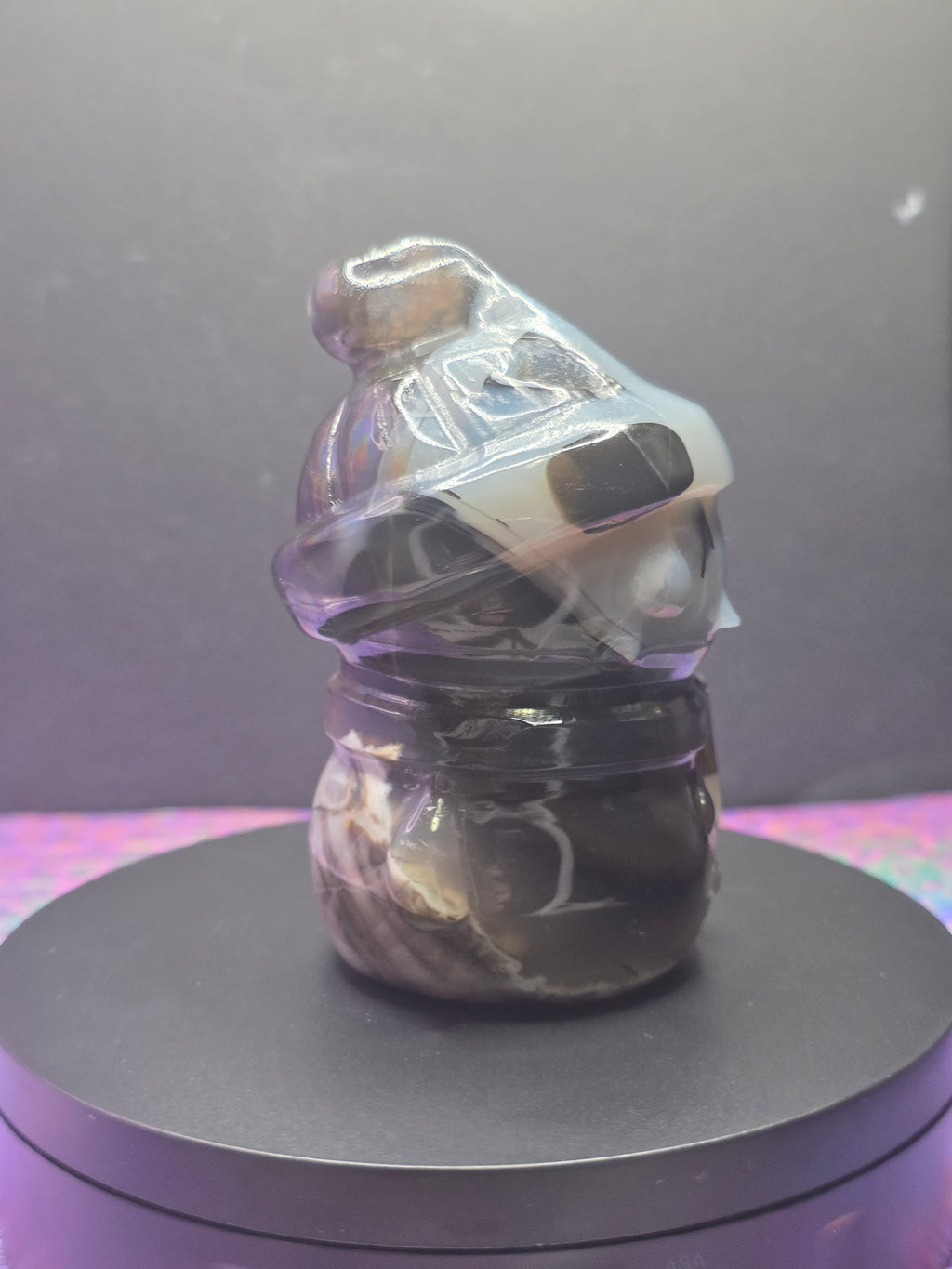 Volcano Agate Snowman Carving
