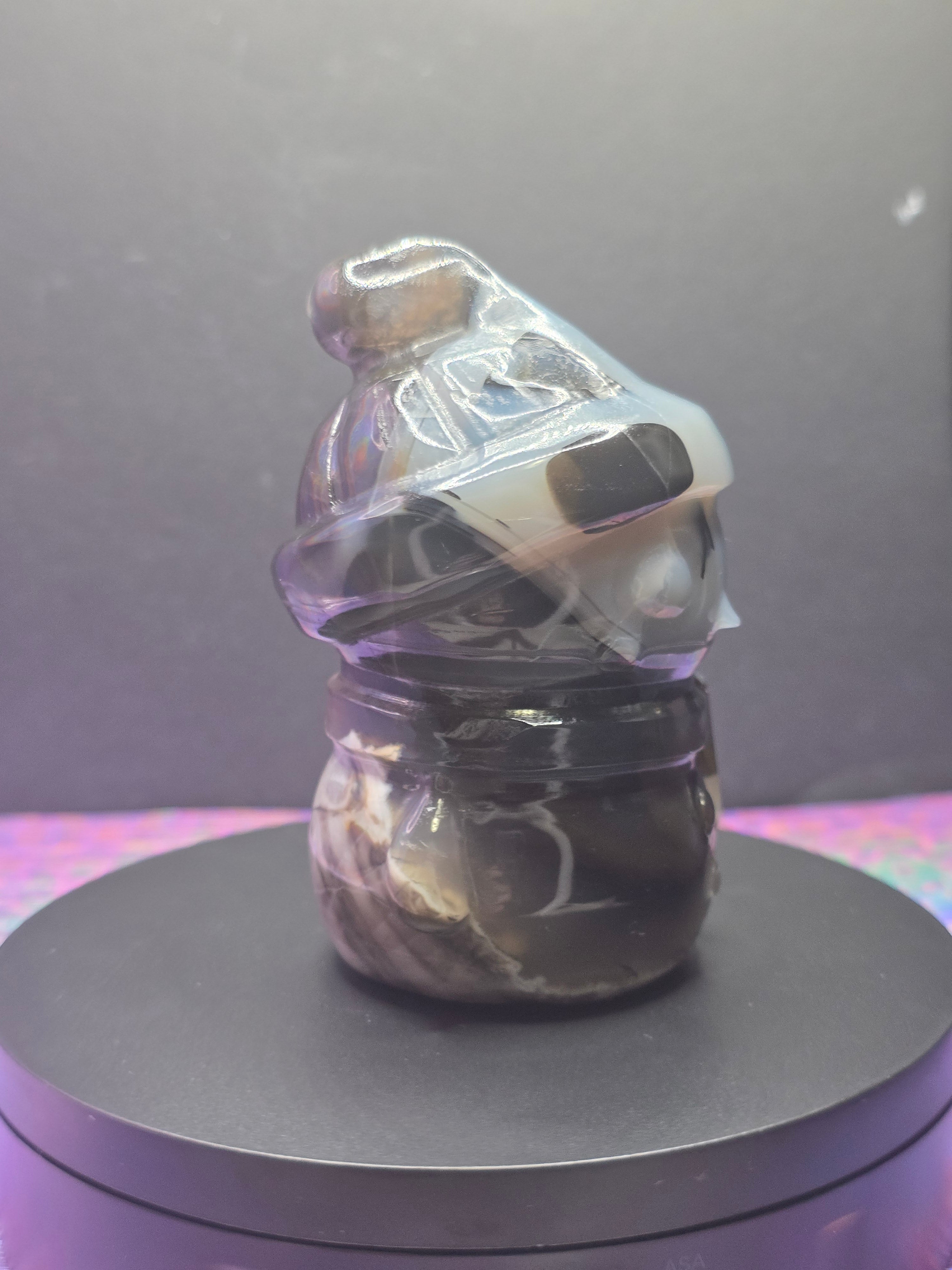 Volcano Agate Snowman Carving