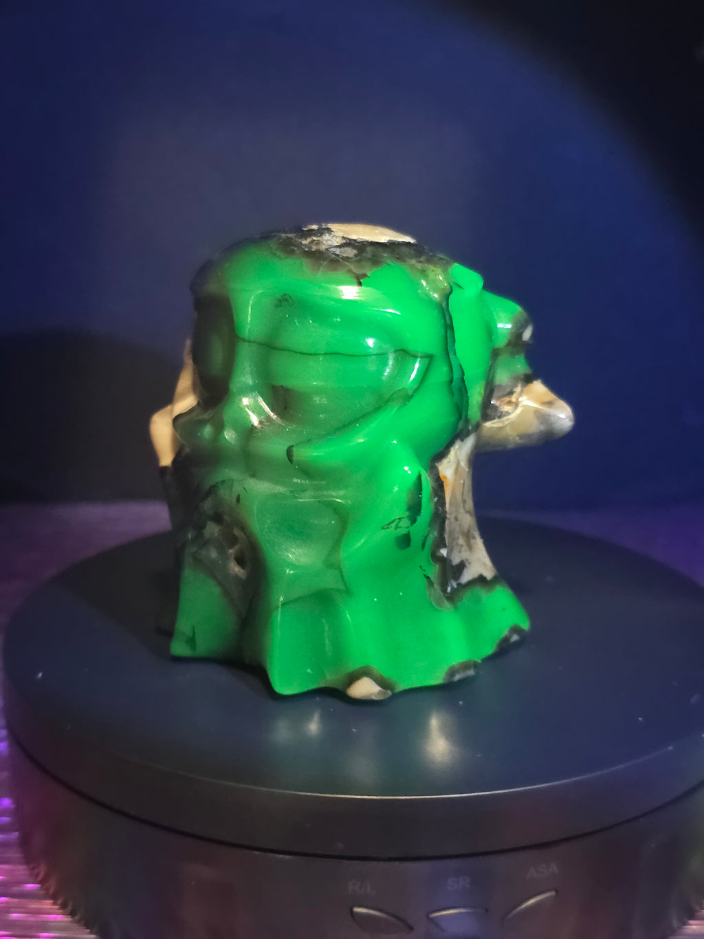Volcano Agate Ghost Carving