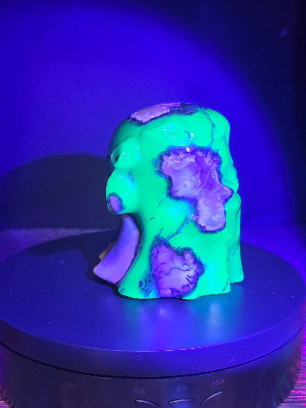 Volcano Agate Ghost Carving