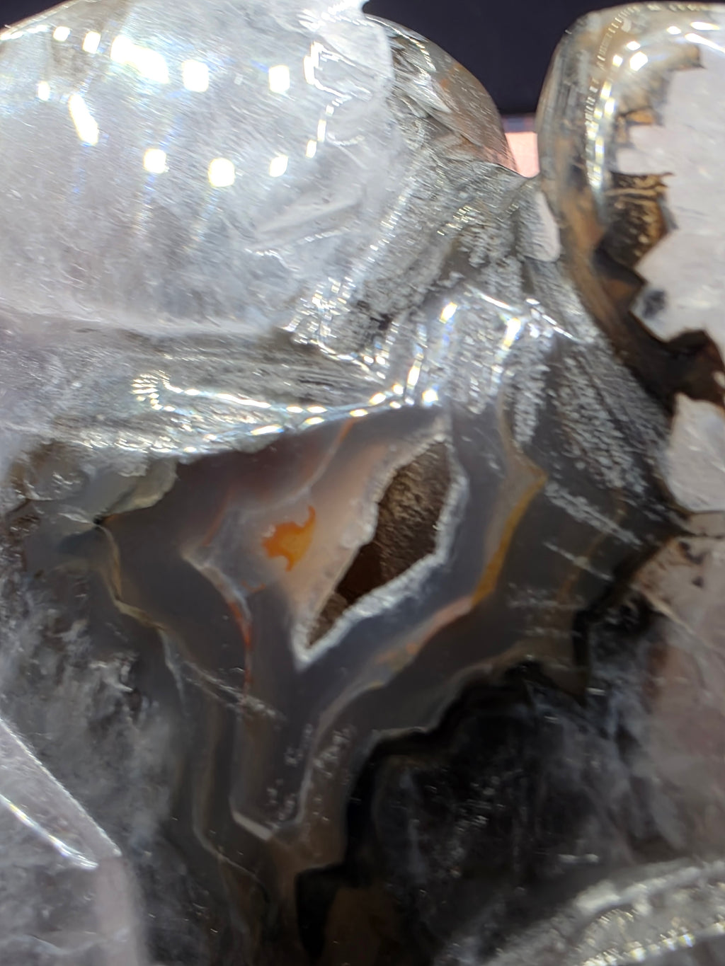 Volcano Agate Frog Carving