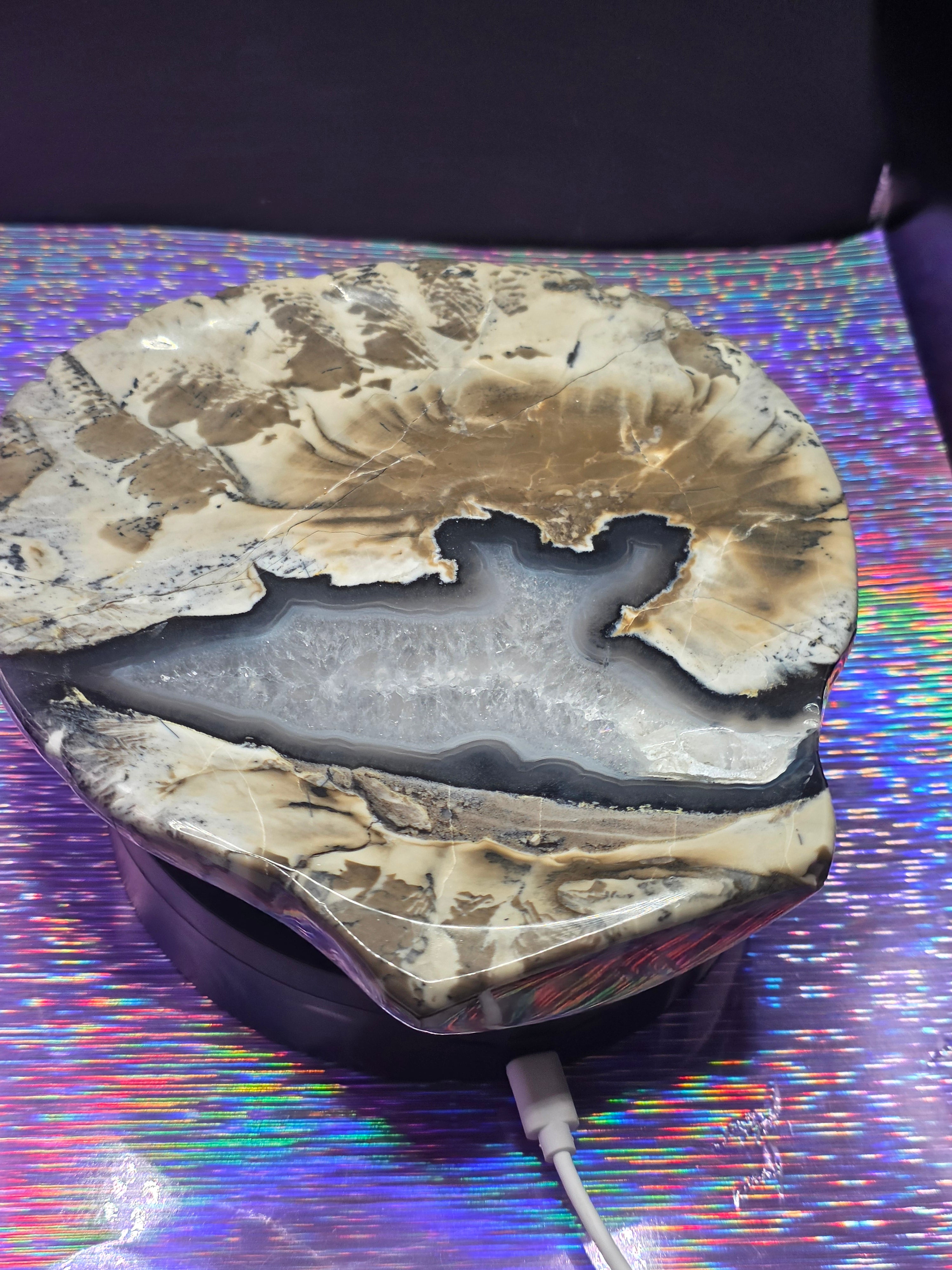 Volcano Agate Shell Bowl A