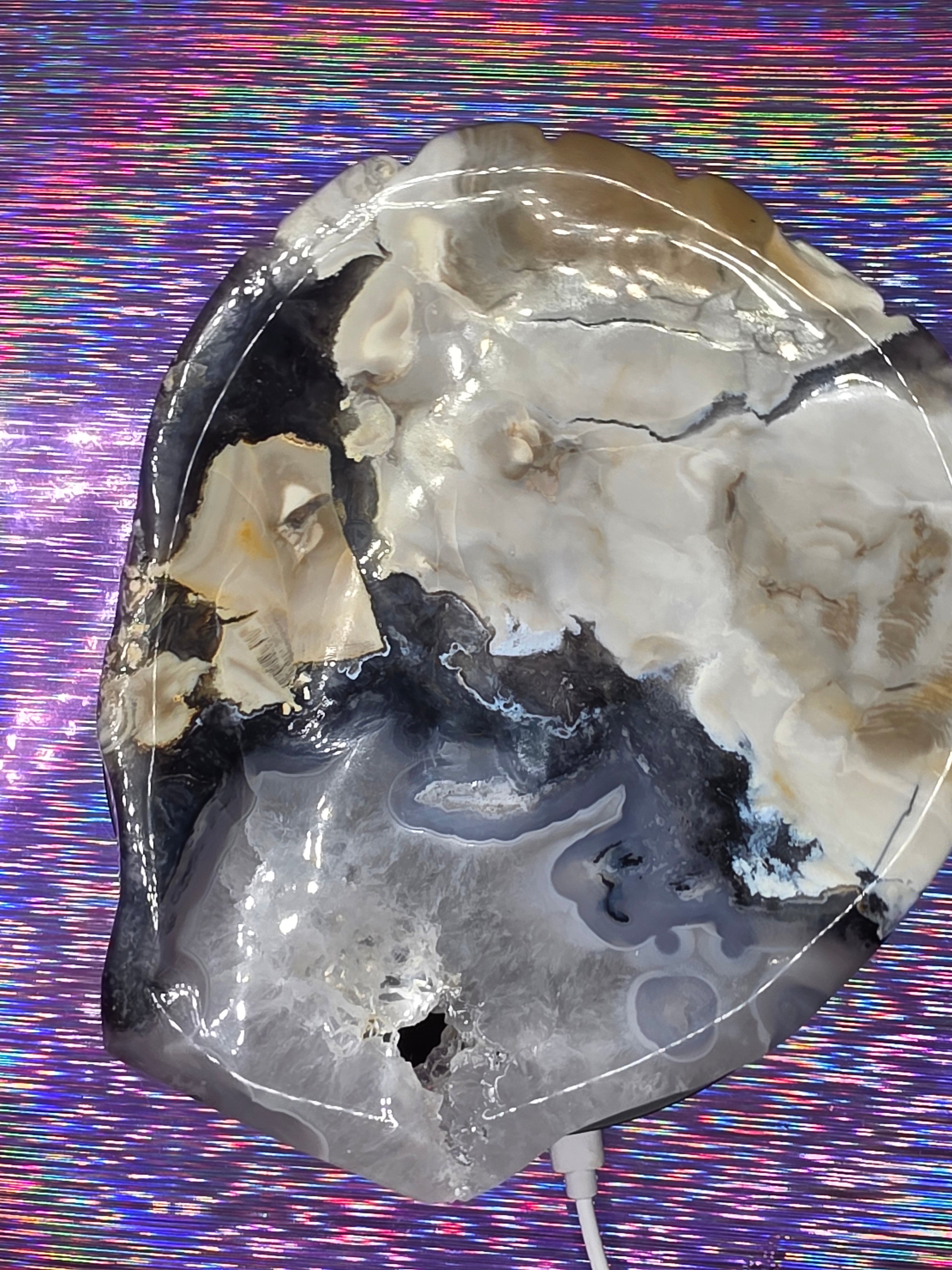 Volcano Agate Shell Bowl B