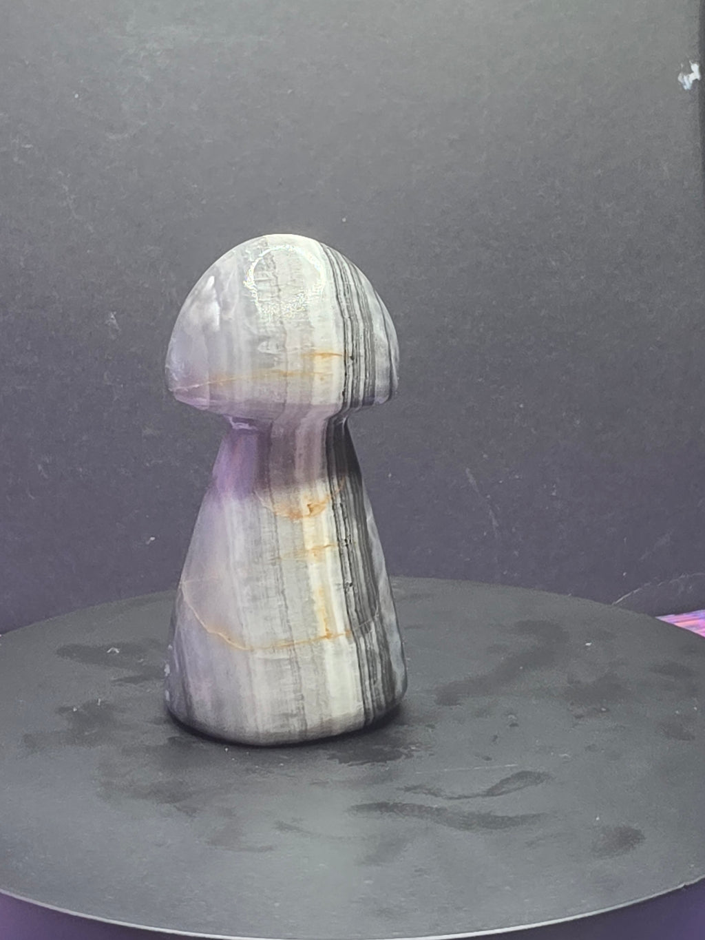 Gray Onyx Mushroom Carving B